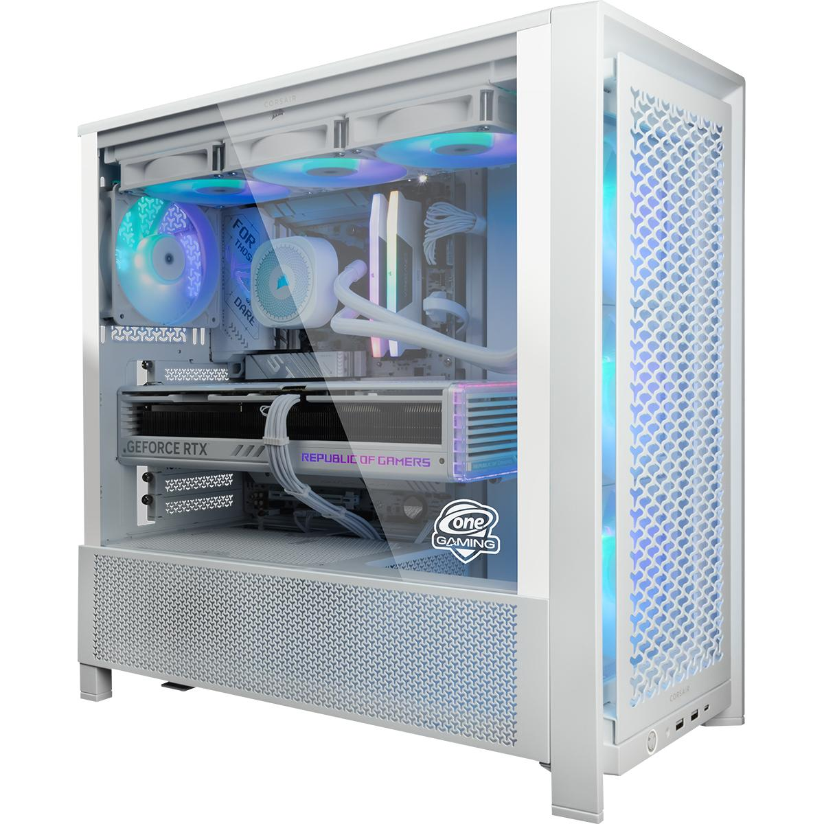 Weißes Computergehäuse mit sichtbaren Innenteilen, beleuchtet.