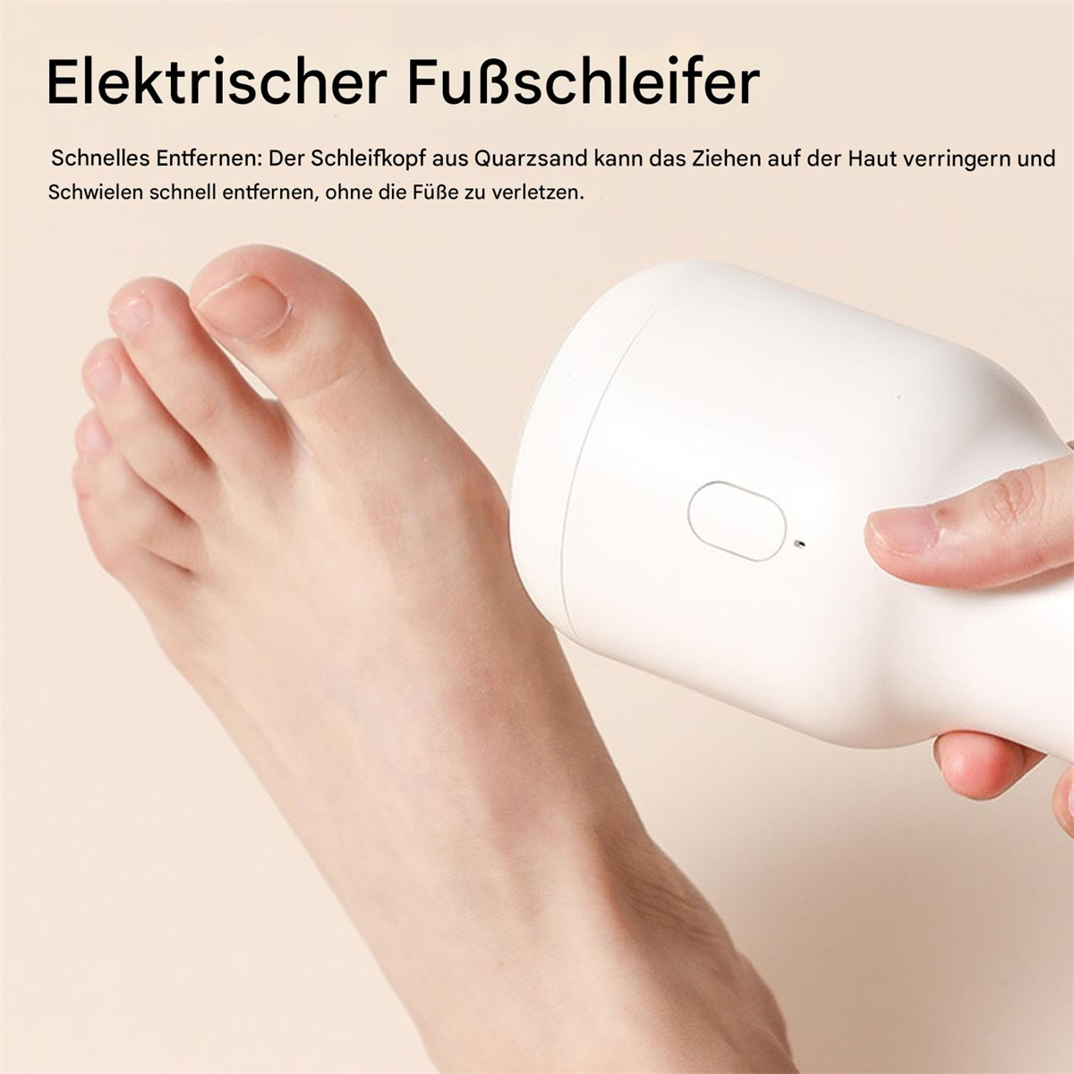 Ein Fuß wird mit einer weißen elektrischen Fußfeile gepeelt. Der Hintergrund ist unscharf.