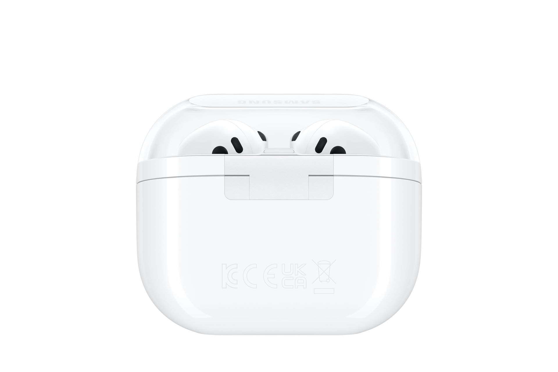 Białe słuchawki douszne w etui ładującym, przezroczysta pokrywa, z marką Samsung. Białe tło.