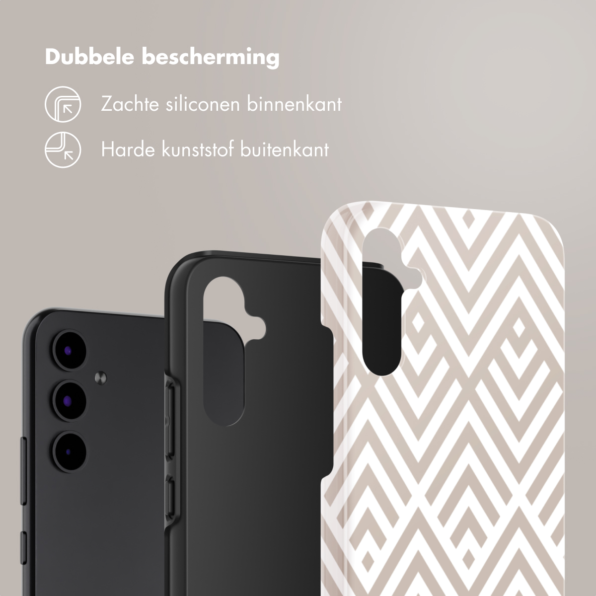 Tre custodie per telefono, una nera con telefono, due con motivo geometrico, che sottolineano la doppia protezione.