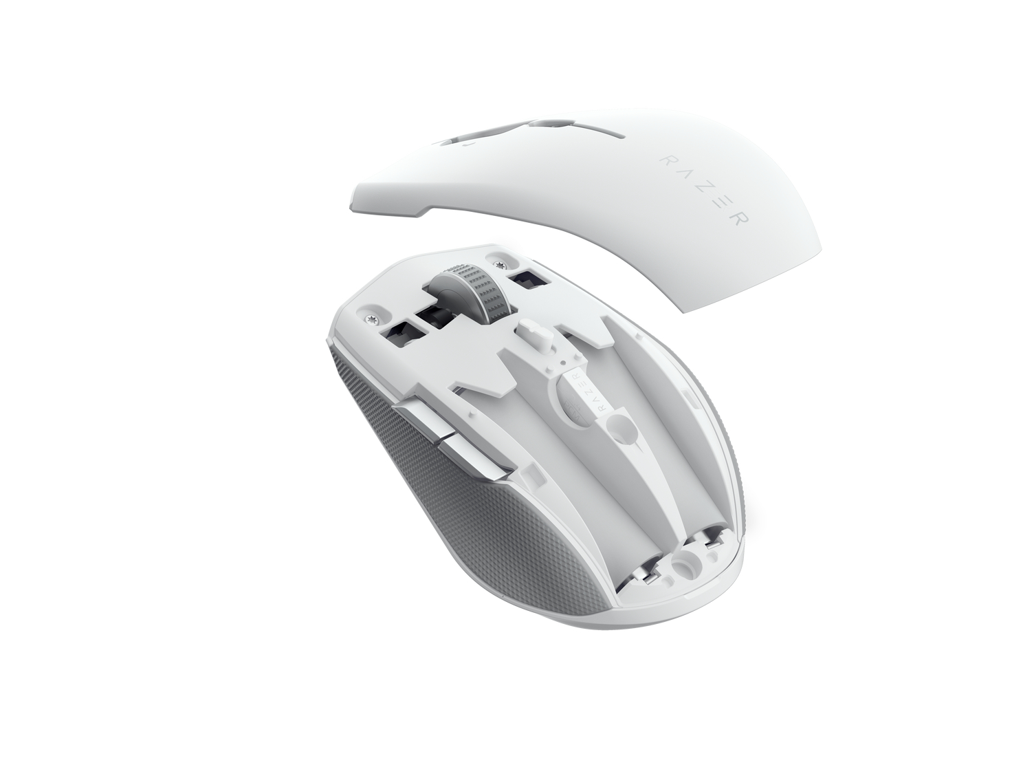 Mouse Razer bianco smontato. Coperchio superiore rimosso, che mostra i componenti interni.