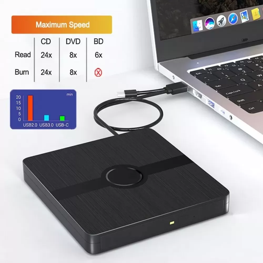 Ein schwarzer DVD-Player mit USB-Kabel. Ein Laptop im Hintergrund mit einer Leistungstabelle.