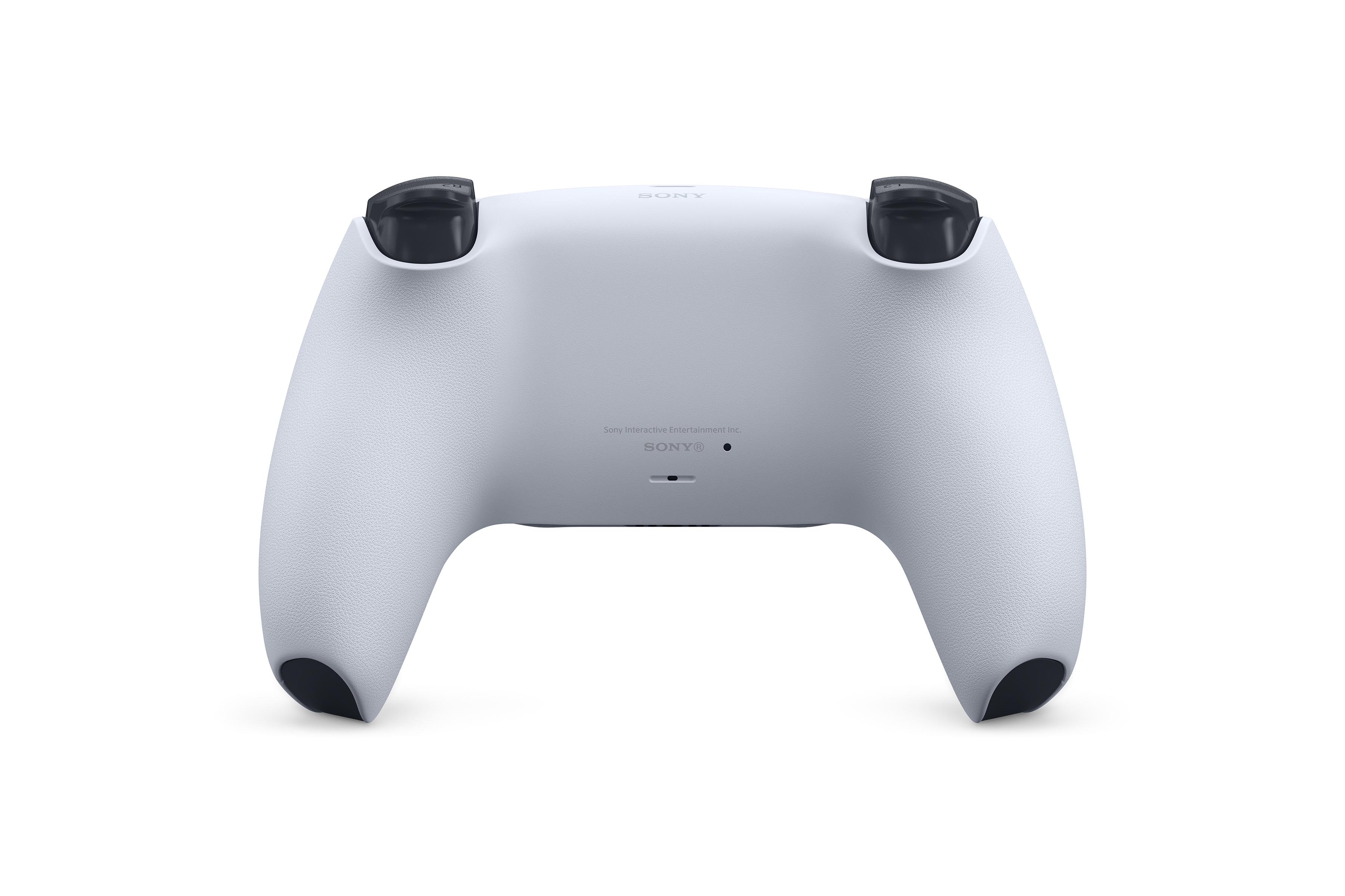 Biały kontroler PlayStation 5 na białym tle. Widok z tyłu, widoczne przyciski.