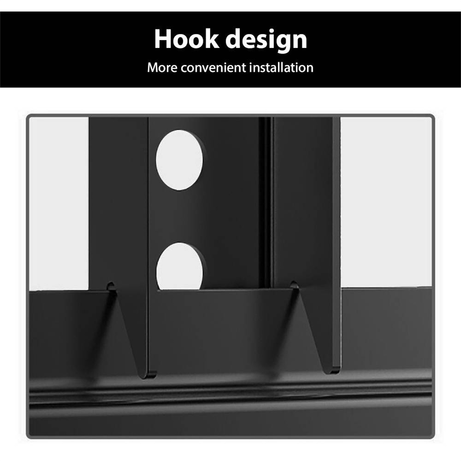 Schwarze Halterung mit zwei Löchern und zwei Haken. Weißer Hintergrund.