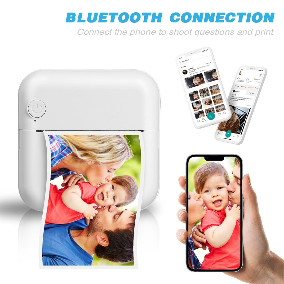 Ein weißer Drucker druckt ein Foto. Zwei Telefone zeigen das gleiche Foto. Ein Telefon hält das Foto.