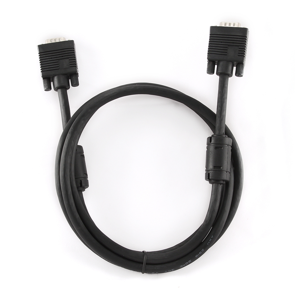 Câble VGA noir sur fond blanc, deux connecteurs reliés par un câble noir.