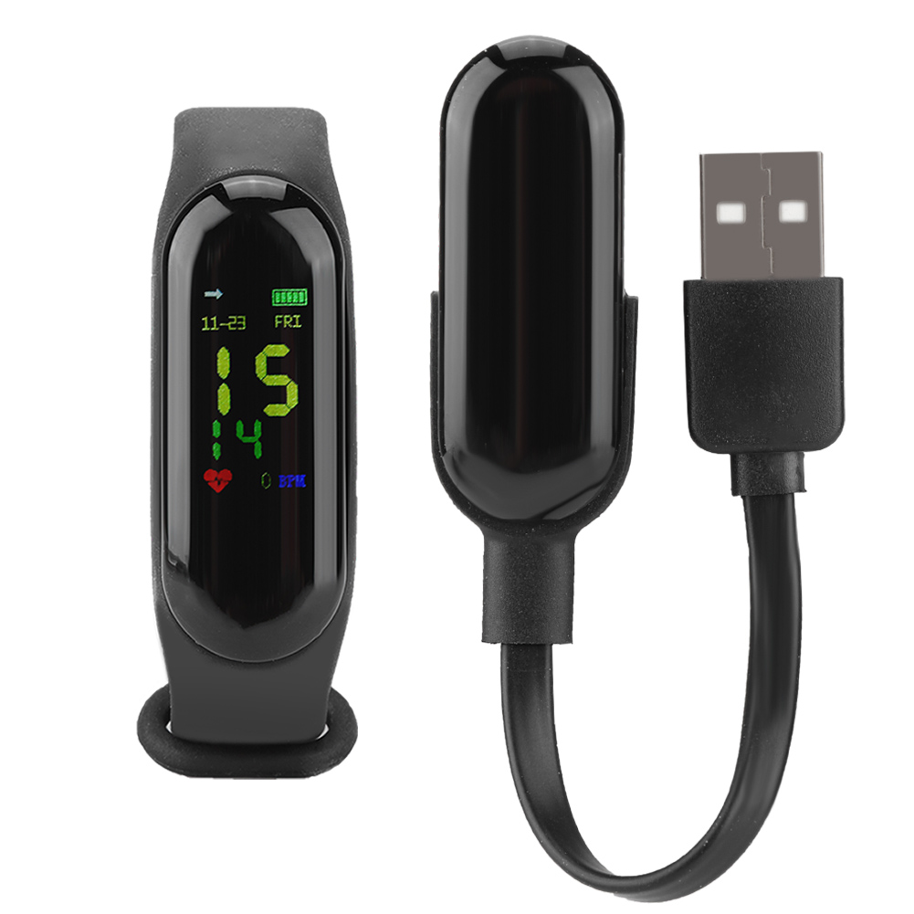 Schwarzer Fitnesstracker mit Display und USB-Ladegerät. Zeigt Zeit und Herzfrequenz.