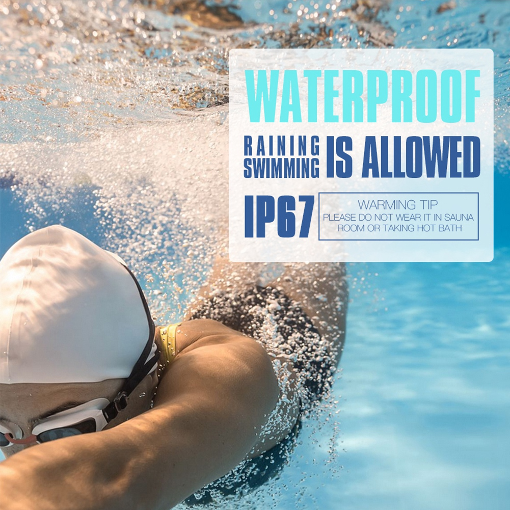 Eine Person schwimmt unter Wasser, mit blauem Hintergrund. Text-Overlay: Wasserdicht, Schwimmen erlaubt, IP67.