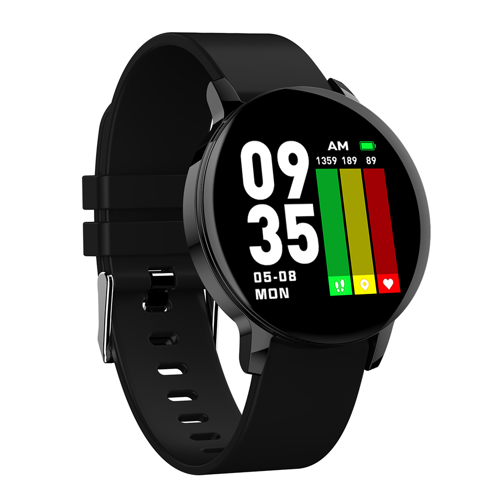 Schwarze Smartwatch mit rundem Zifferblatt, das Zeit- und Aktivitätsanzeigen auf weißem Hintergrund anzeigt.