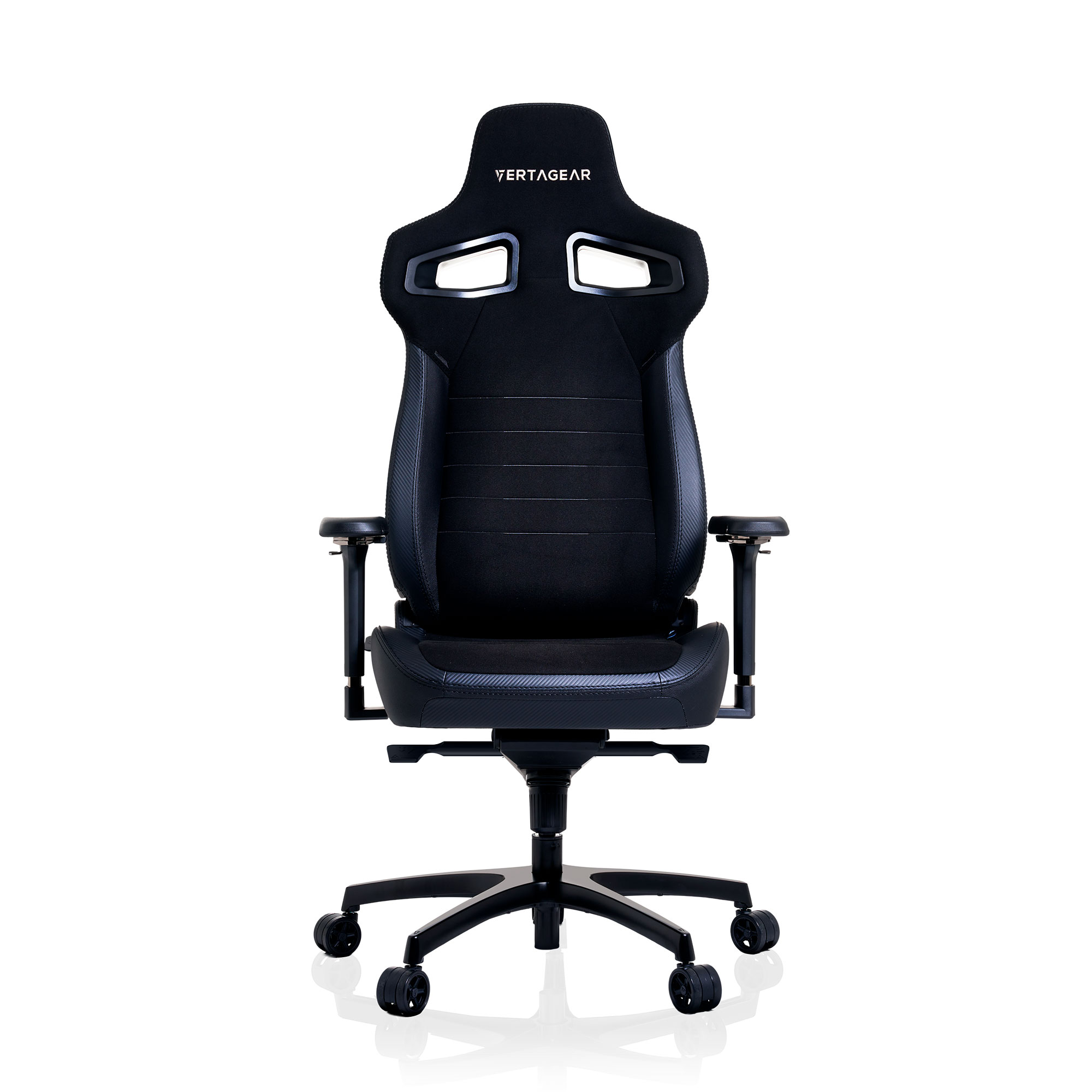 Silla gamer Vertagear negra con reposacabezas y reposabrazos, sobre fondo blanco.
