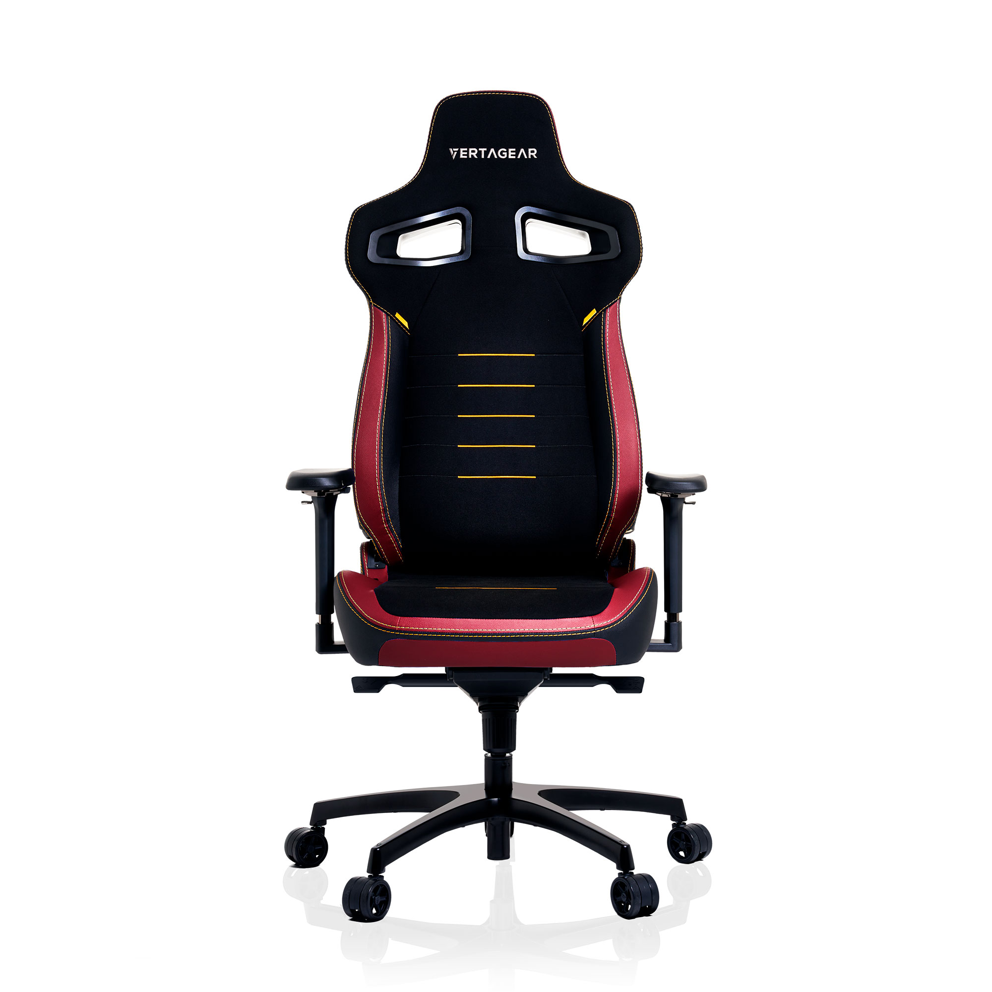 Una silla gaming Vertagear negra y roja con costuras amarillas, sobre un fondo blanco.