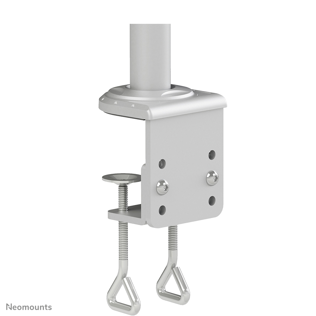 Soporte plateado para monitor. Tiene una abrazadera y un tornillo. Fondo blanco.