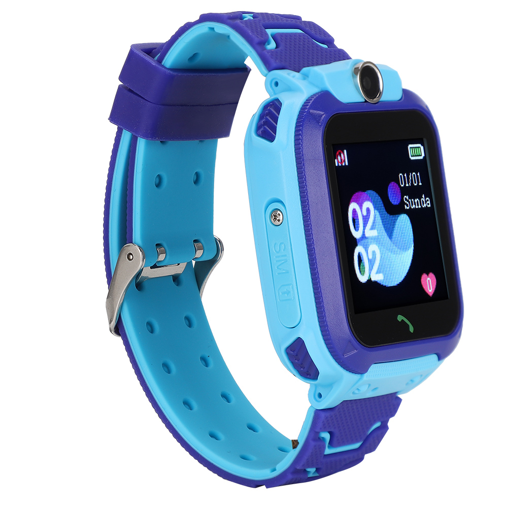 Blau-violette Smartwatch mit Touchscreen, der Datum und Uhrzeit anzeigt.