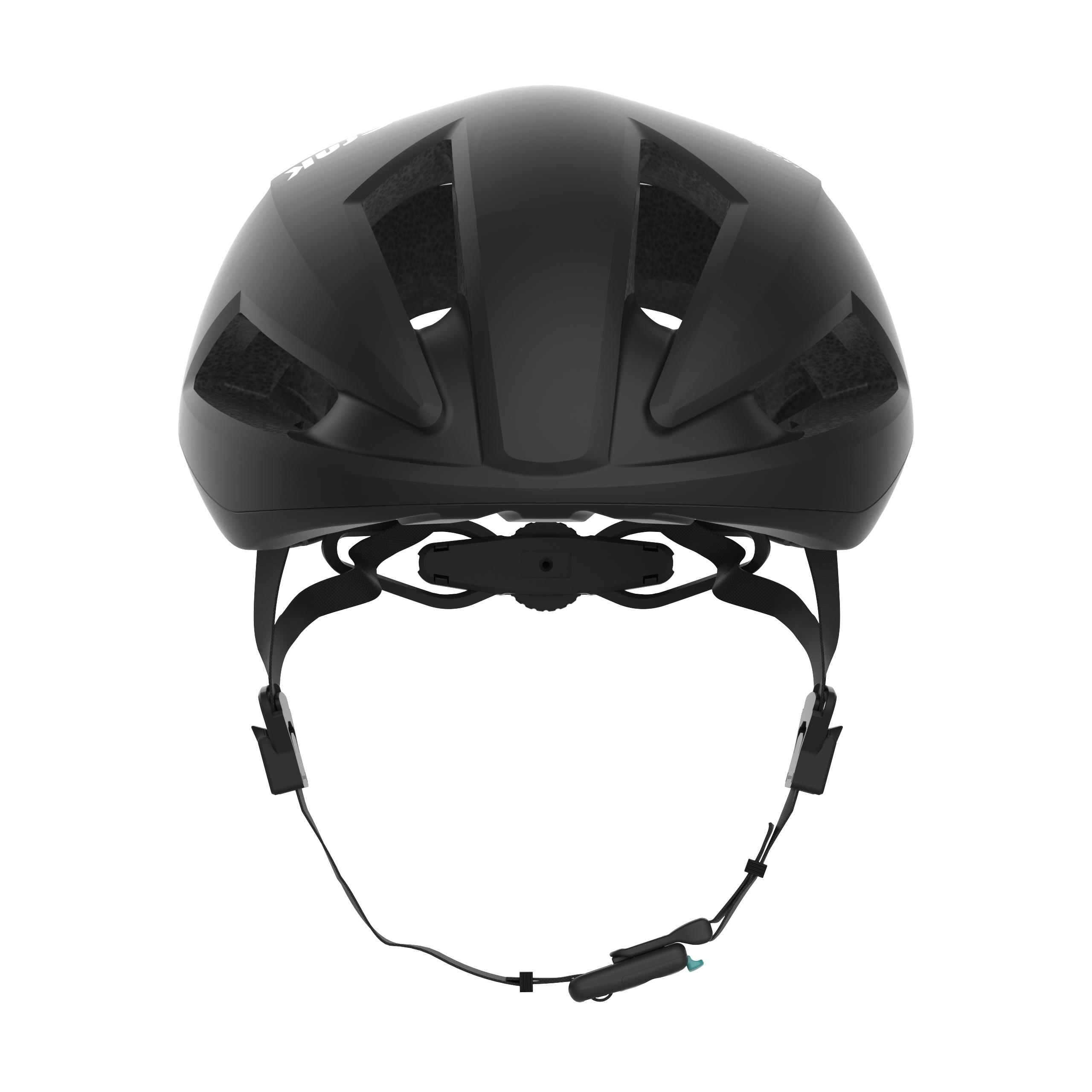 Ein schwarzer Fahrradhelm mit Riemen und Belüftungsöffnungen, isoliert auf weißem Hintergrund.