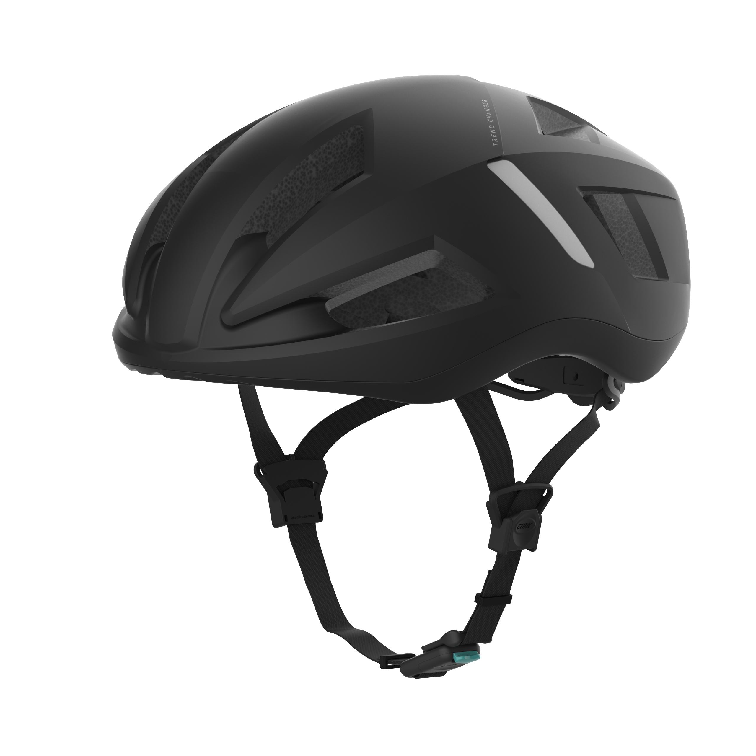 Schwarzer Fahrradhelm mit Riemen. Der Helm hat ein schlankes Design. Weißer Hintergrund.