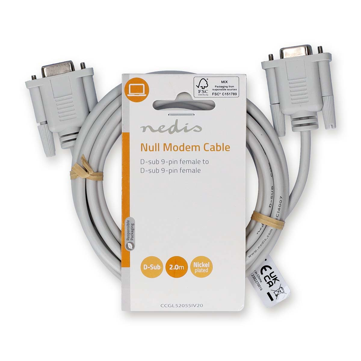 Cable módem nulo blanco con conectores D-Sub y embalaje.
