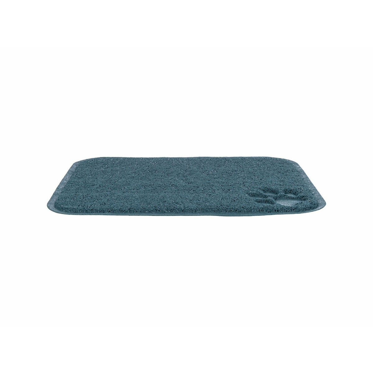 Una alfombra rectangular azul con una huella de pata en la esquina. Se coloca sobre una superficie blanca.