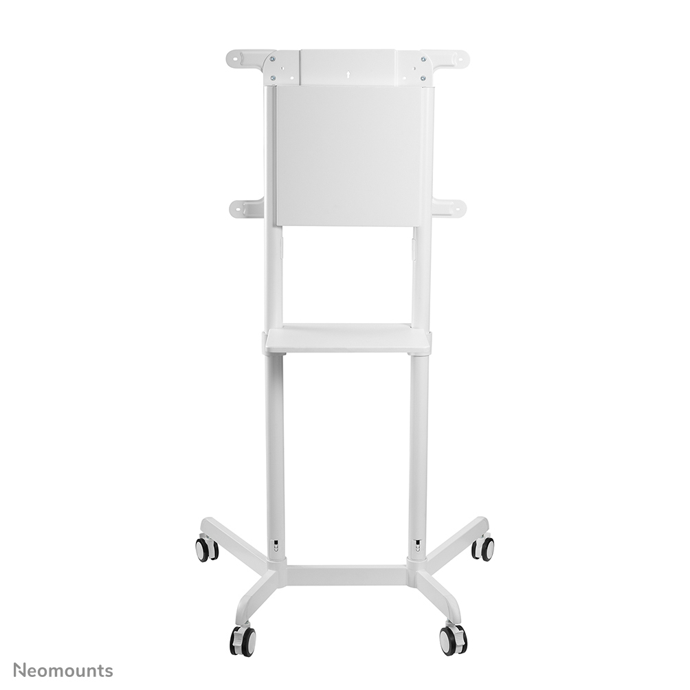 Supporto mobile bianco con ruote e ripiano per schermi.