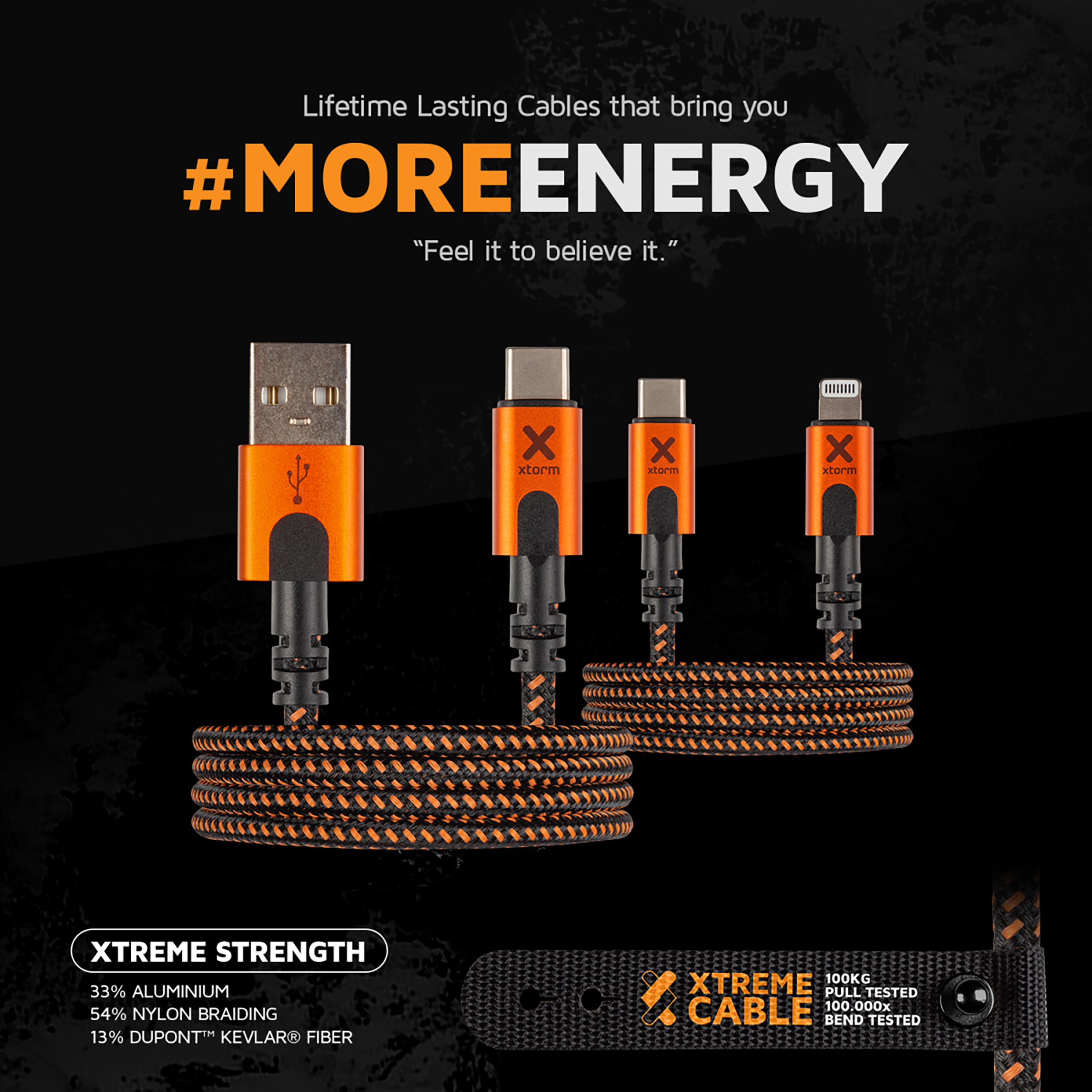 Cavi di ricarica arancioni e neri con vari connettori. Testo: #MOREENERGY, XTREME CABLE. Cavi intrecciati neri e arancioni.