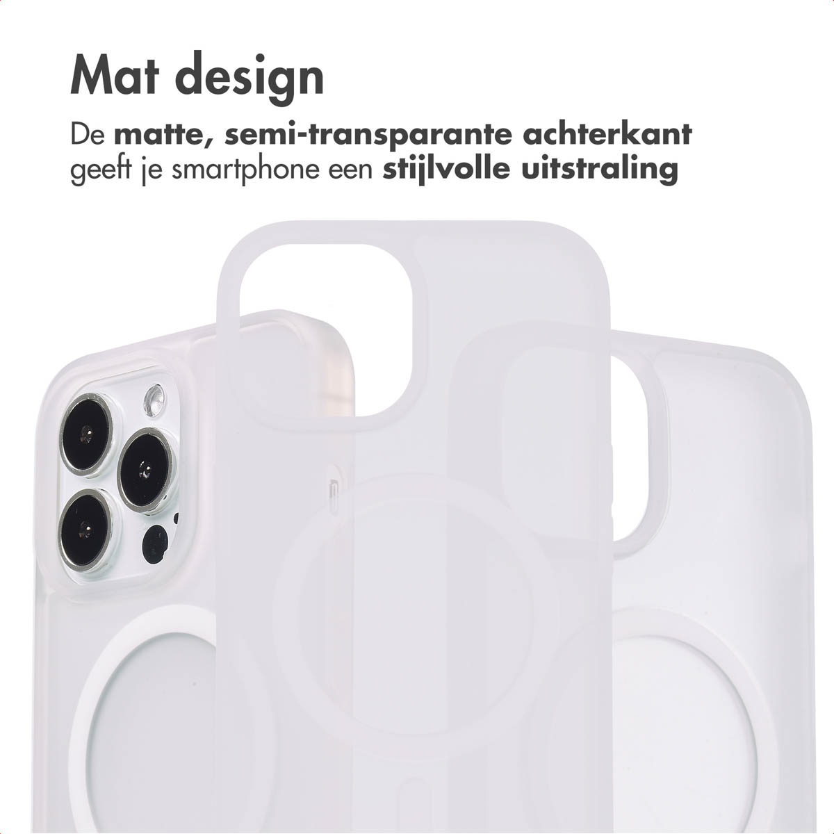 Witte telefoonhoesjes, semi-transparant en mat, die het ontwerp van de telefoon laten zien, op witte achtergrond.