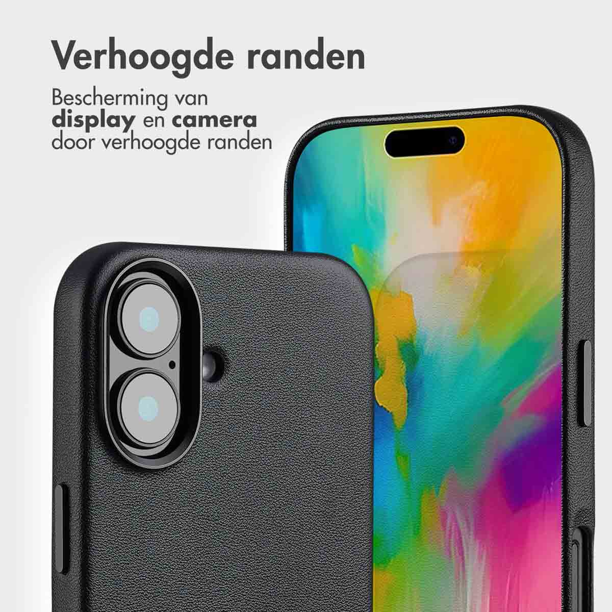 Gros plan sur une coque de téléphone montrant les bords surélevés protégeant l'écran et la caméra.