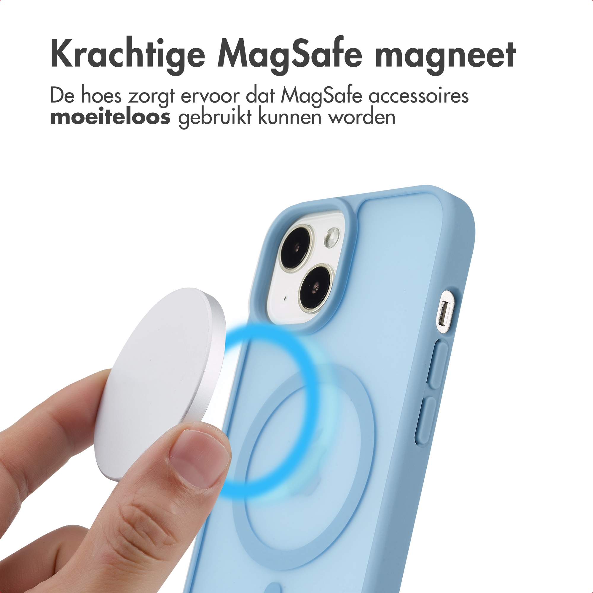 Een lichtblauw telefoonhoesje. Een witte cirkel is aan het hoesje bevestigd. Details: hoesje, blauw, cirkel.