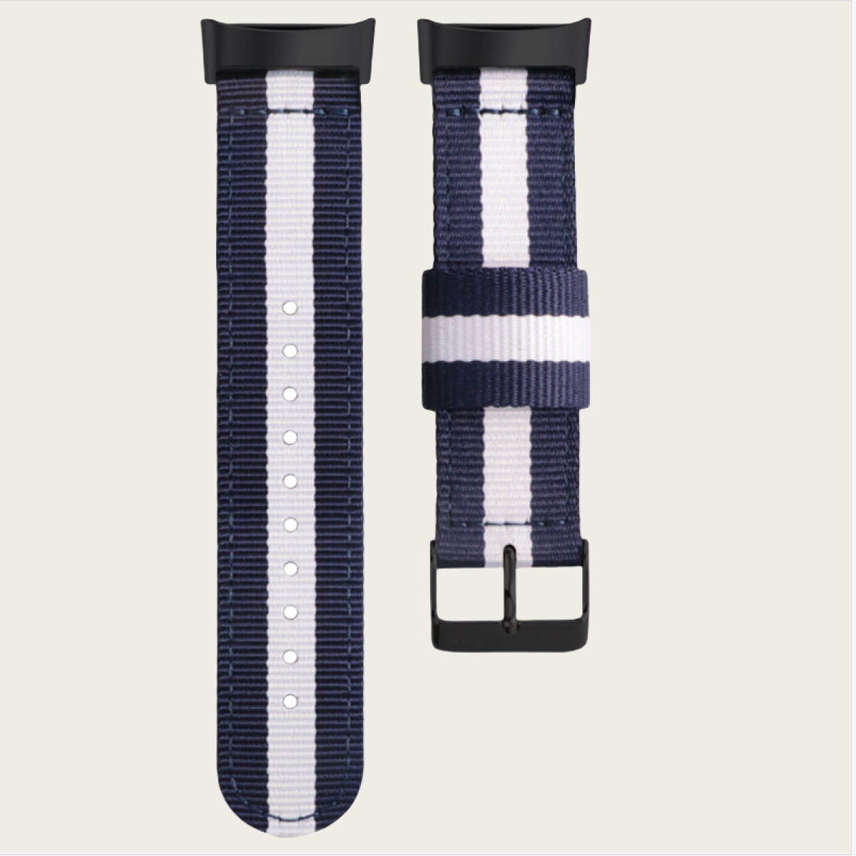 Due cinturini per smartwatch, blu navy e bianco a righe, con chiusure nere.