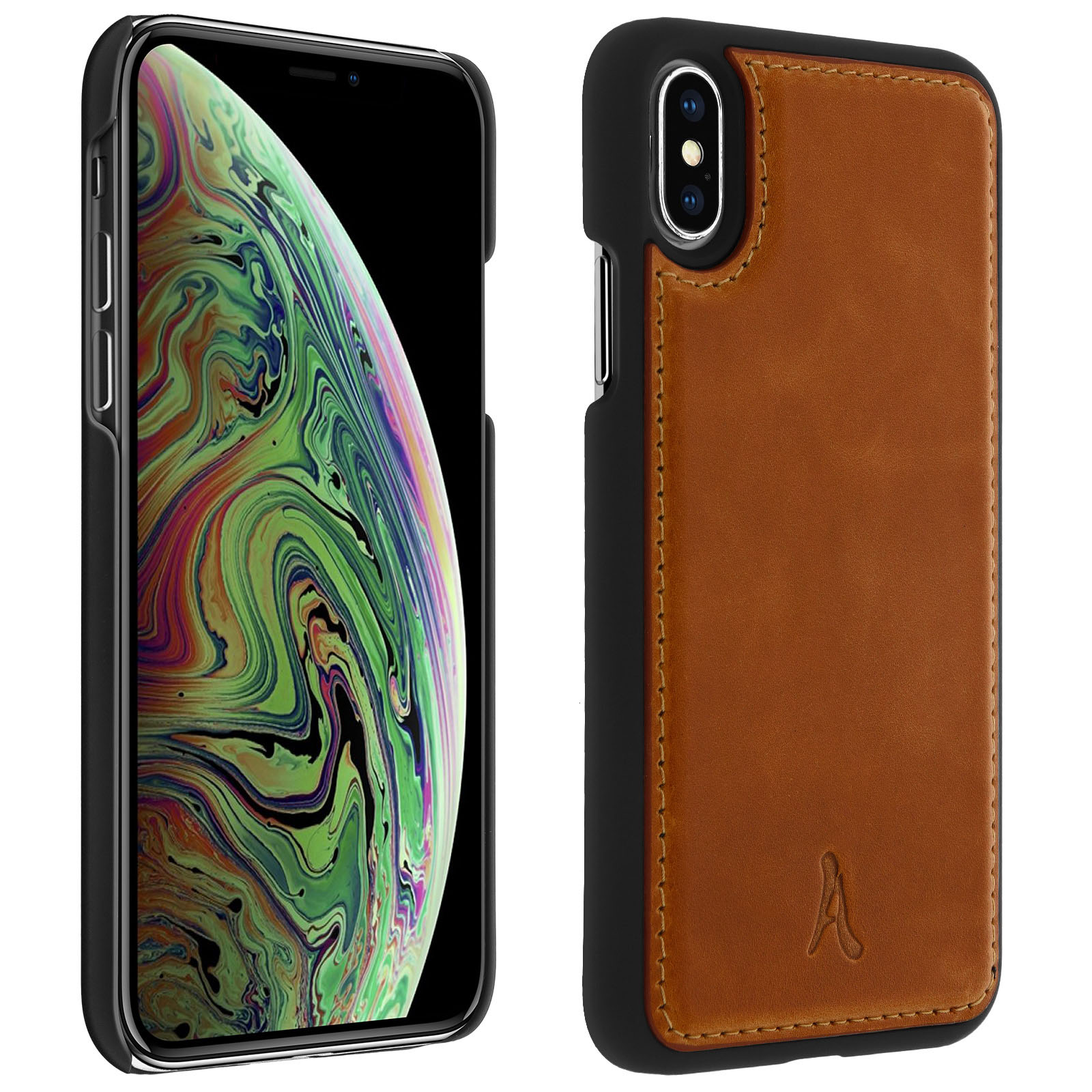 Custodia per telefono con retro in pelle marrone e cornice nera. Il telefono è nella custodia a sinistra.