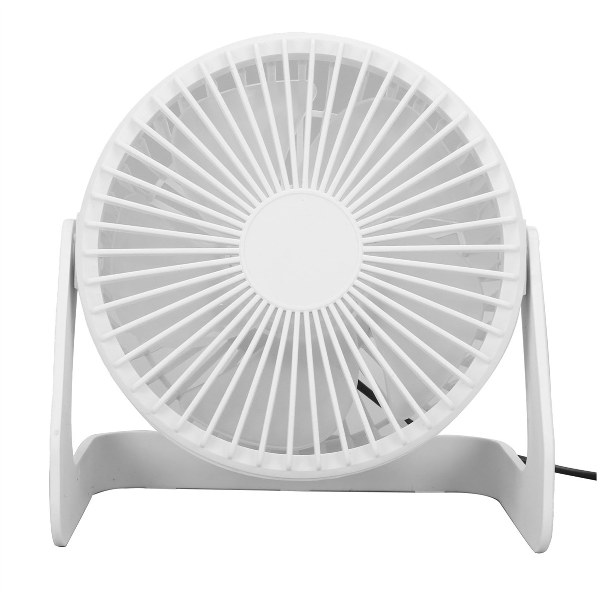 Weißer Ventilator mit kreisförmigem Design, auf einem weißen Ständer. Der Ventilator ist nach vorne gerichtet.
