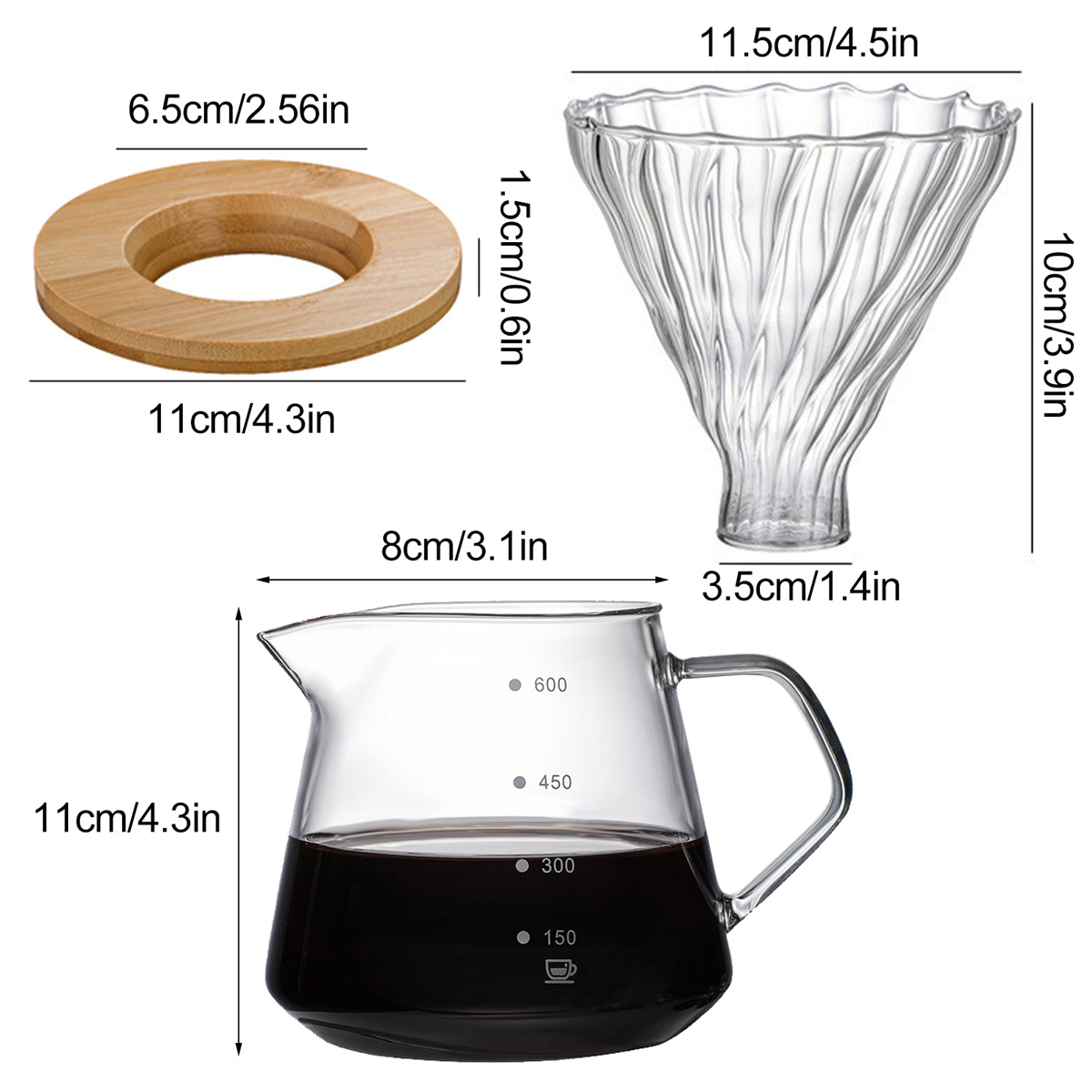 Kaffeezubereitungsset mit Holzsockel, Glas-Pour-Over und Kaffeekanne mit Messungen.
