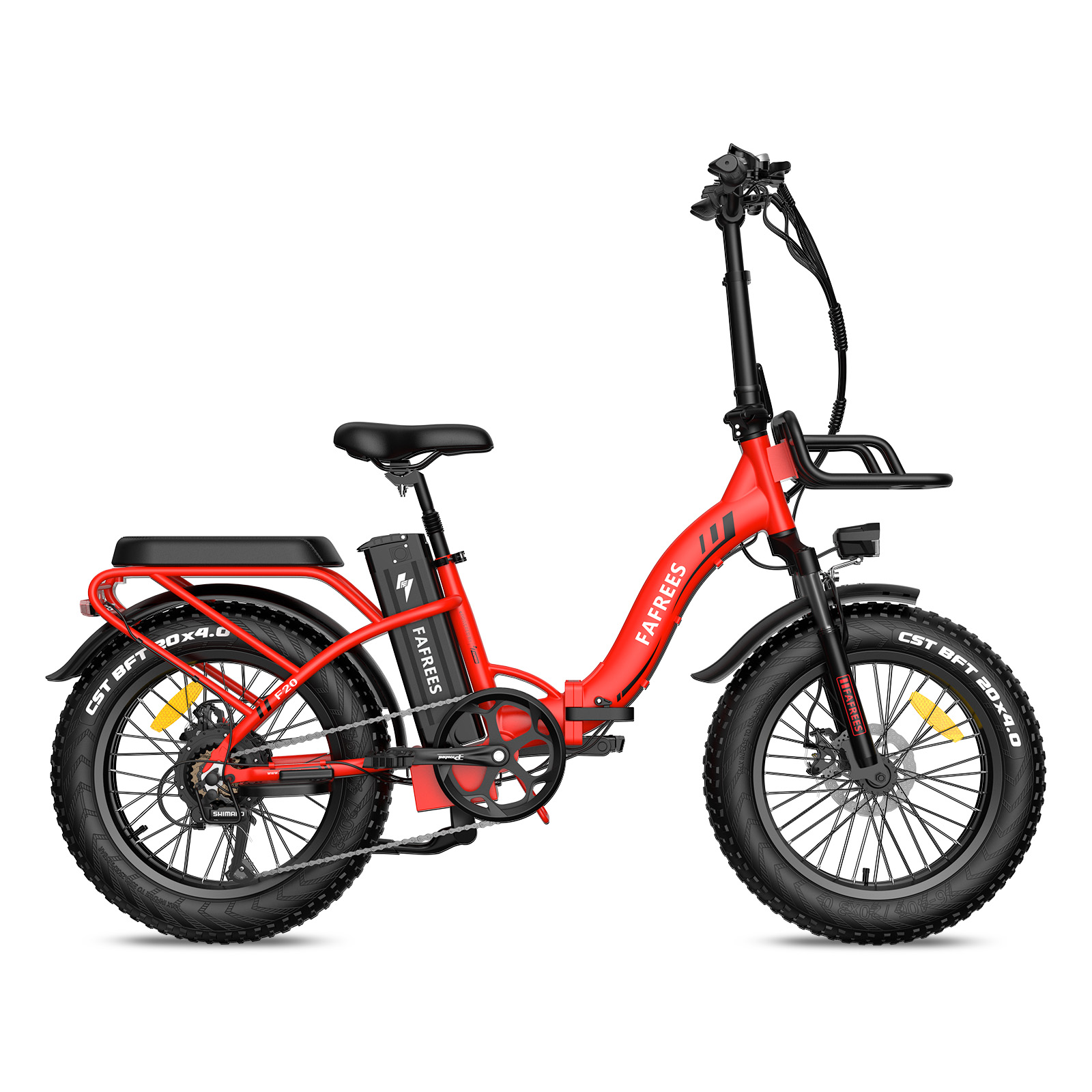 Ein rotes Elektrofahrrad mit schwarzen Reifen und Komponenten. Es befindet sich auf weißem Hintergrund. Das Fahrrad hat einen Korb.