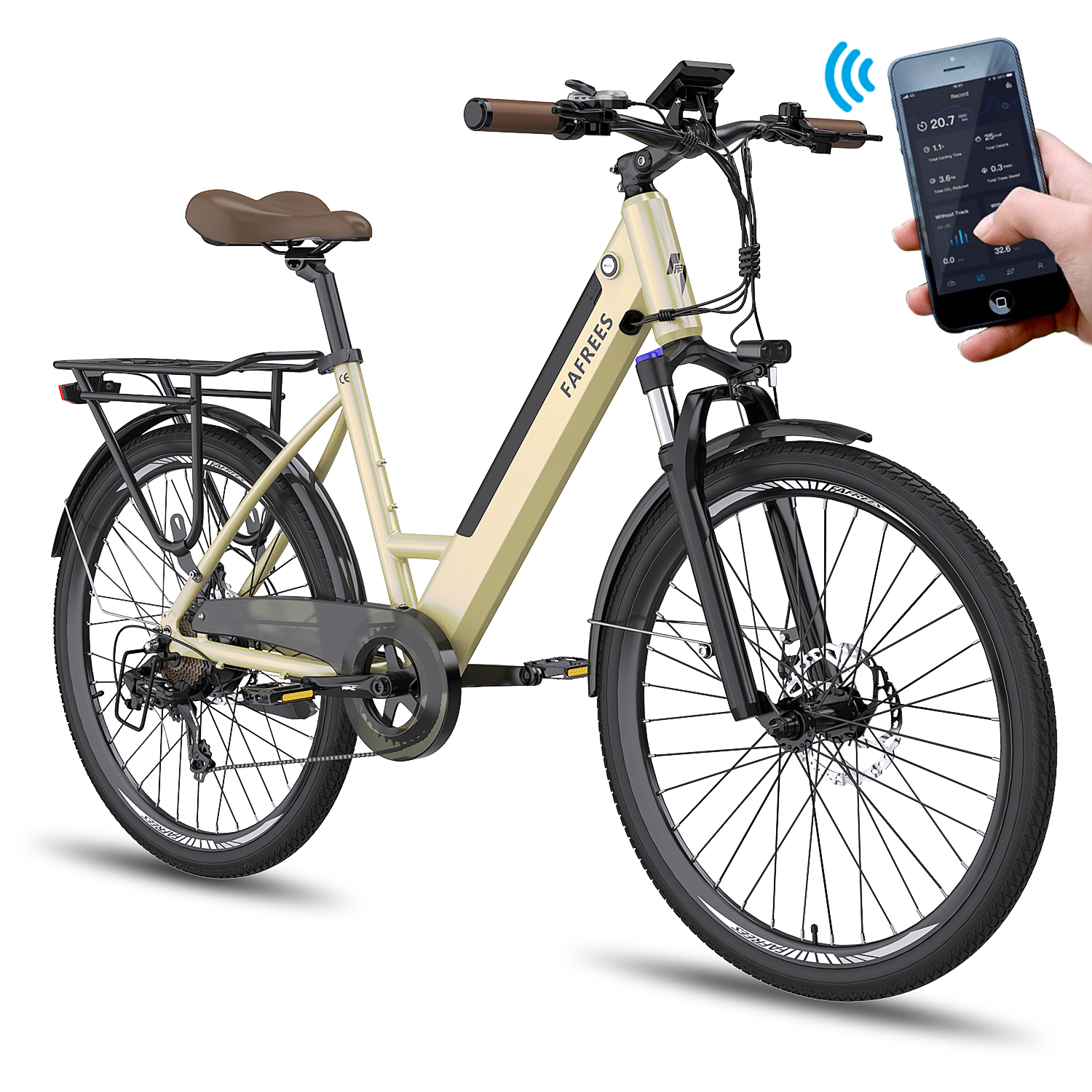 Cremefarbenes Elektrofahrrad mit einem Telefon, das Statistiken anzeigt. Brauner Sitz, Griffe.