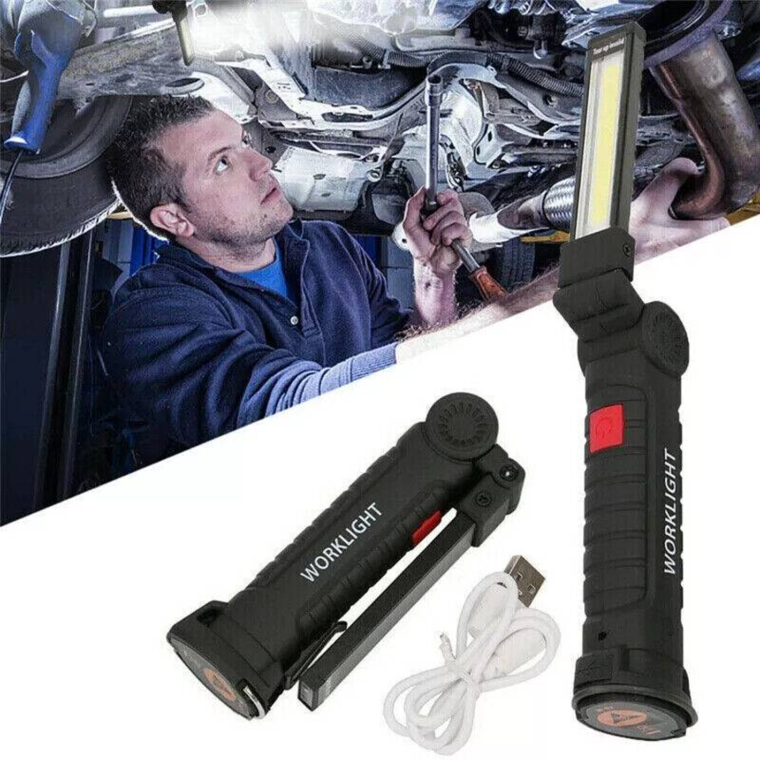 Mann, der unter einem Auto mit einer Arbeitsleuchte arbeitet. Zwei Arbeitsleuchten werden gezeigt. Der Hintergrund ist eine Garage.
