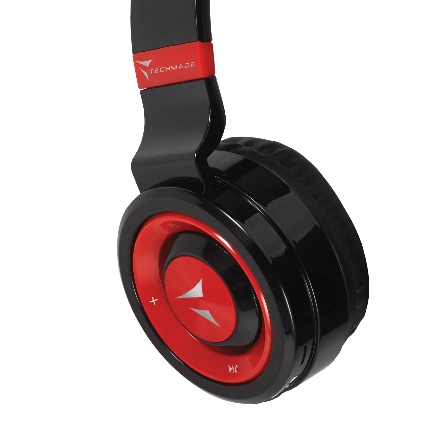 Cuffie nere e rosse con marchio TECHMADE. Le cuffie sono su sfondo bianco, vista ravvicinata.