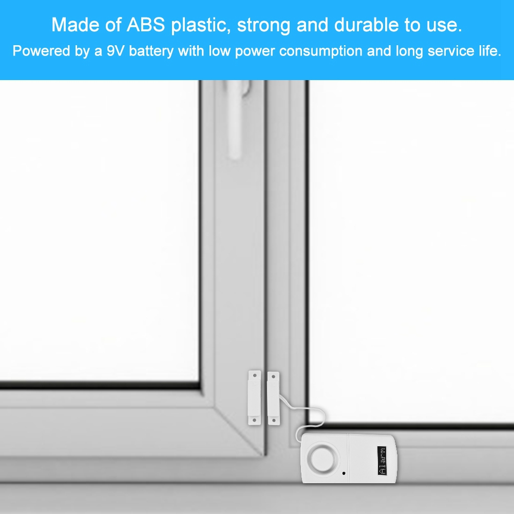 Ein weißes Fenster mit einem weißen Alarmsystem. Es besteht aus ABS-Kunststoff, ist stark und langlebig.