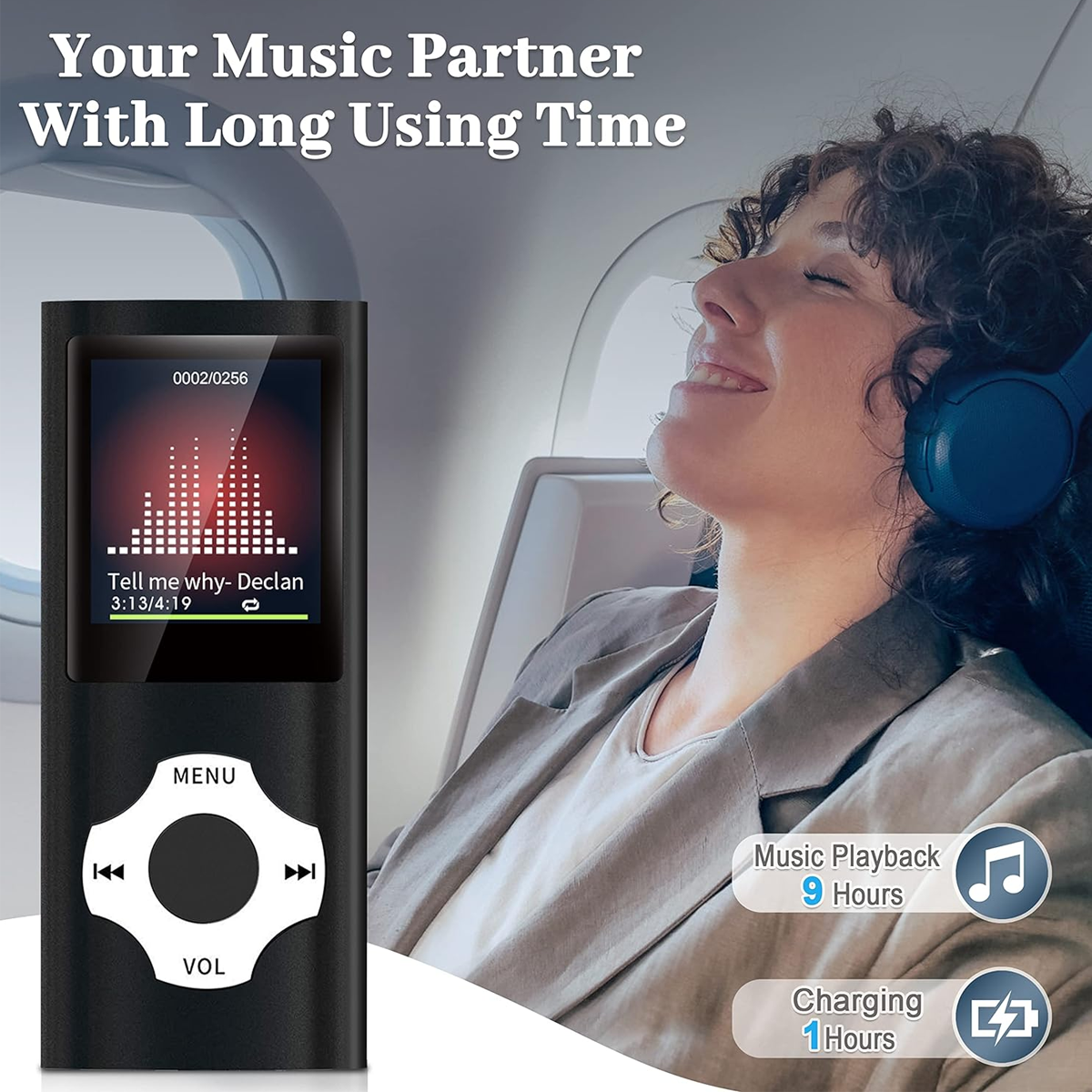 Eine Frau hört im Flugzeug Musik auf einem MP3-Player, mit Nutzungsdetails.