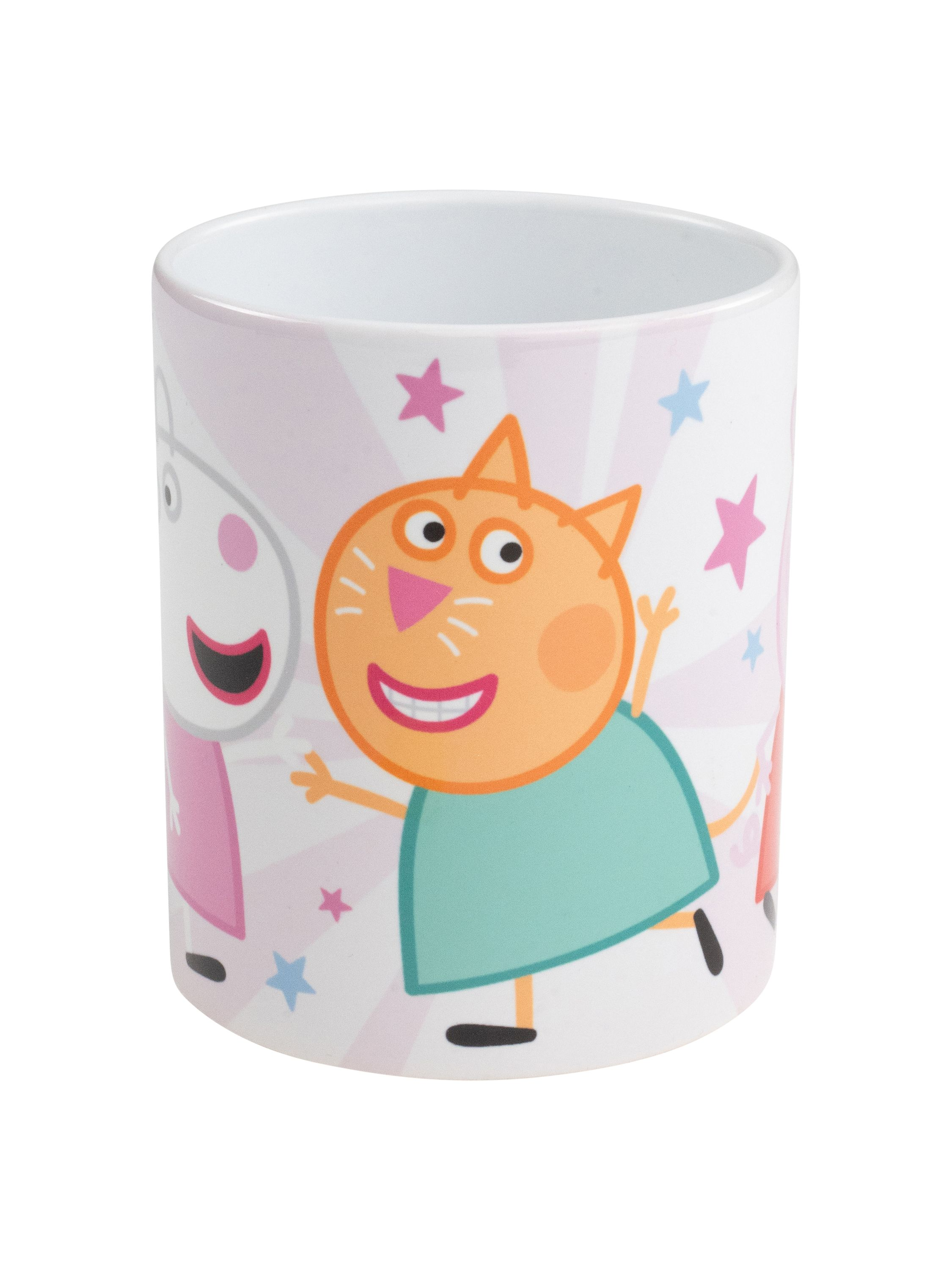 Ein bunter Becher mit Zeichentrickfiguren, darunter ein Schwein und eine orangefarbene Katze.