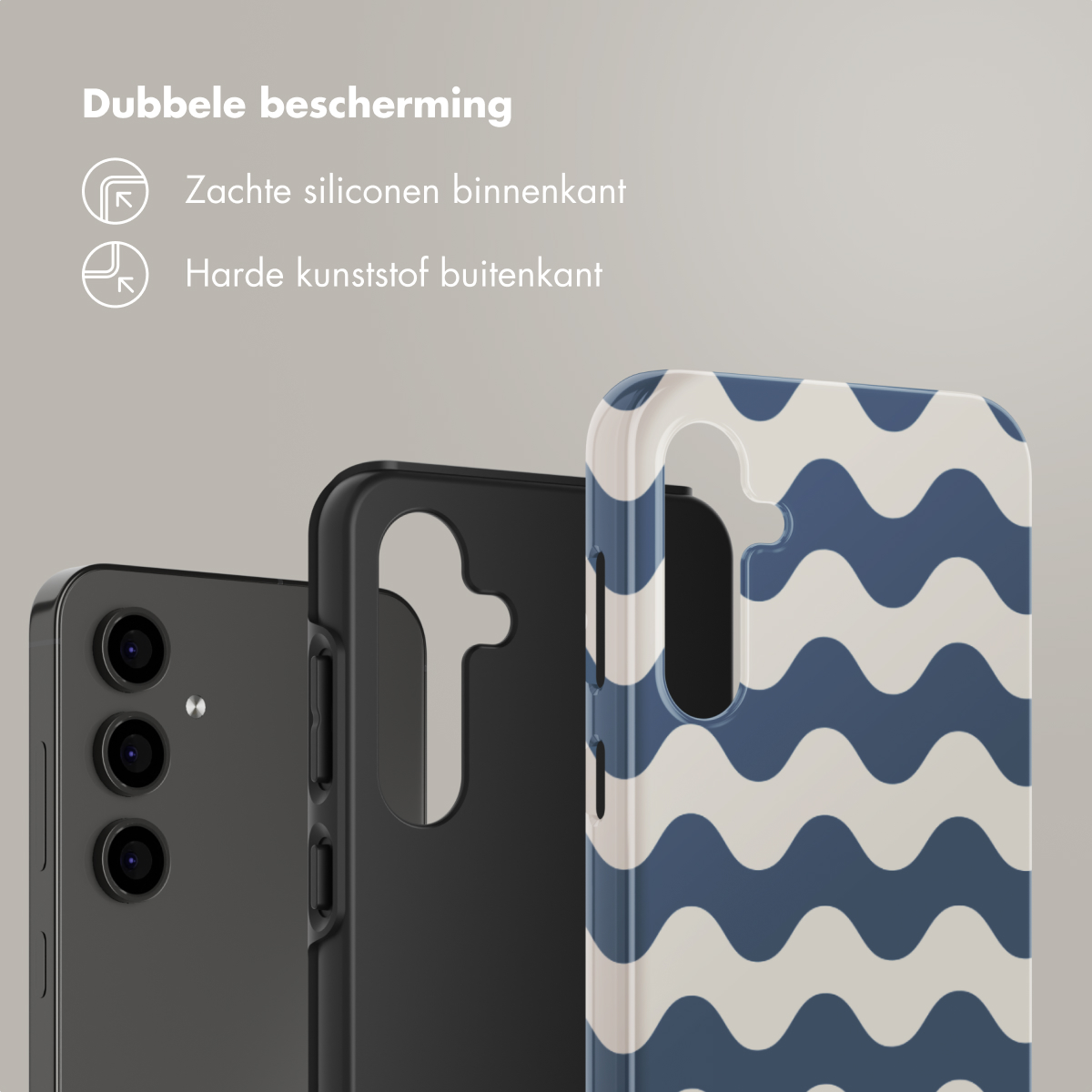 Drie telefoonhoesjes met een telefoon. Een zwarte, een met een golfpatroon en een met de telefoon zichtbaar.