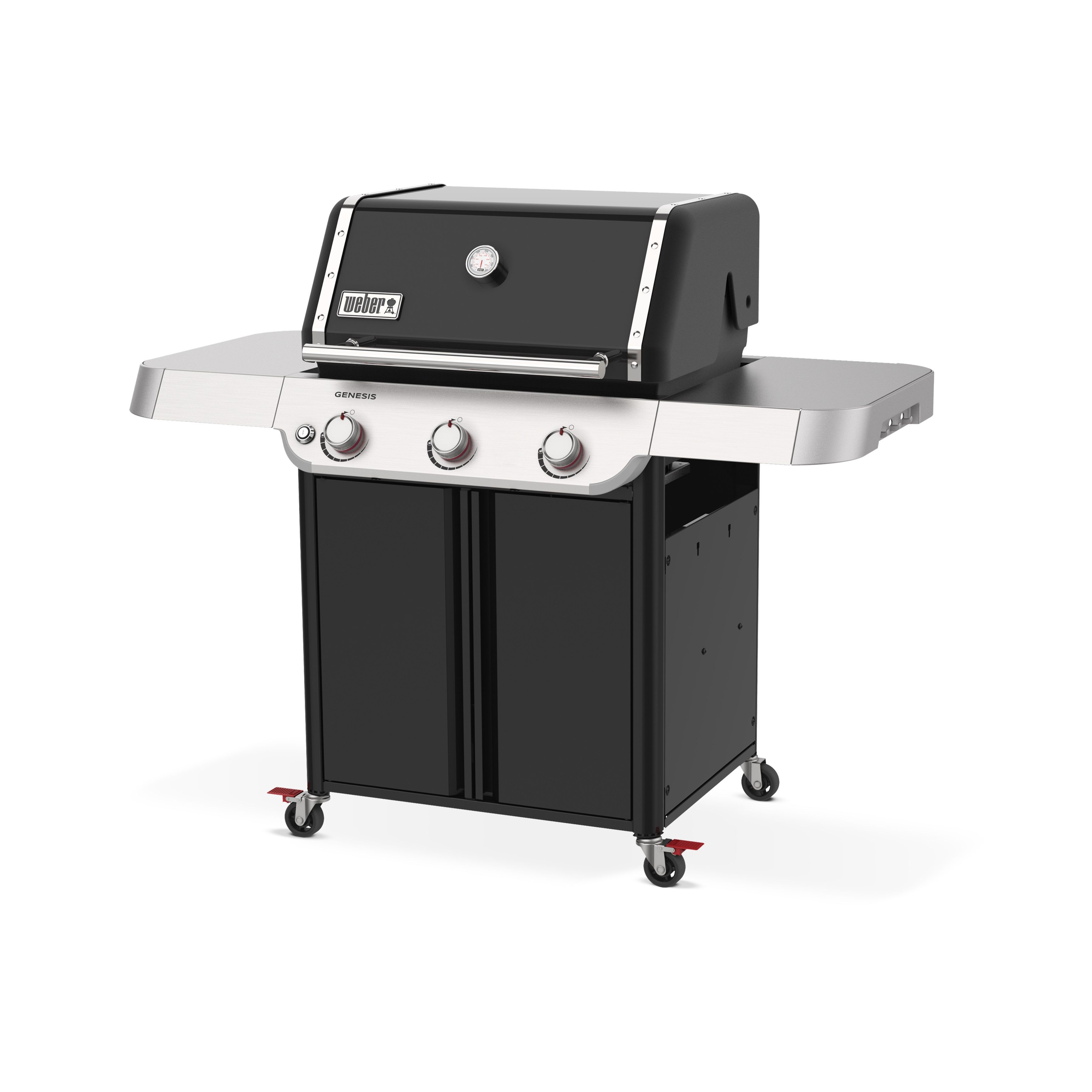 Una parrilla Weber Genesis negra con estantes laterales de acero inoxidable y una base de gabinete negra sobre ruedas.