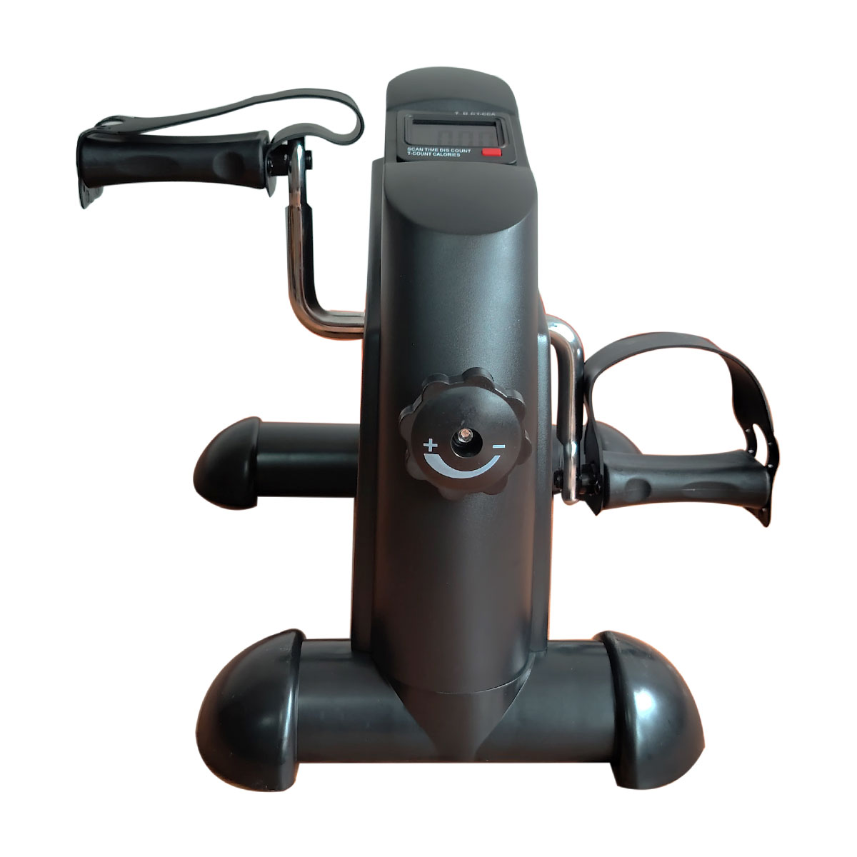 Mini rower treningowy. Jest czarny z cyfrowym wyświetlaczem i regulowanym pokrętłem oporu.