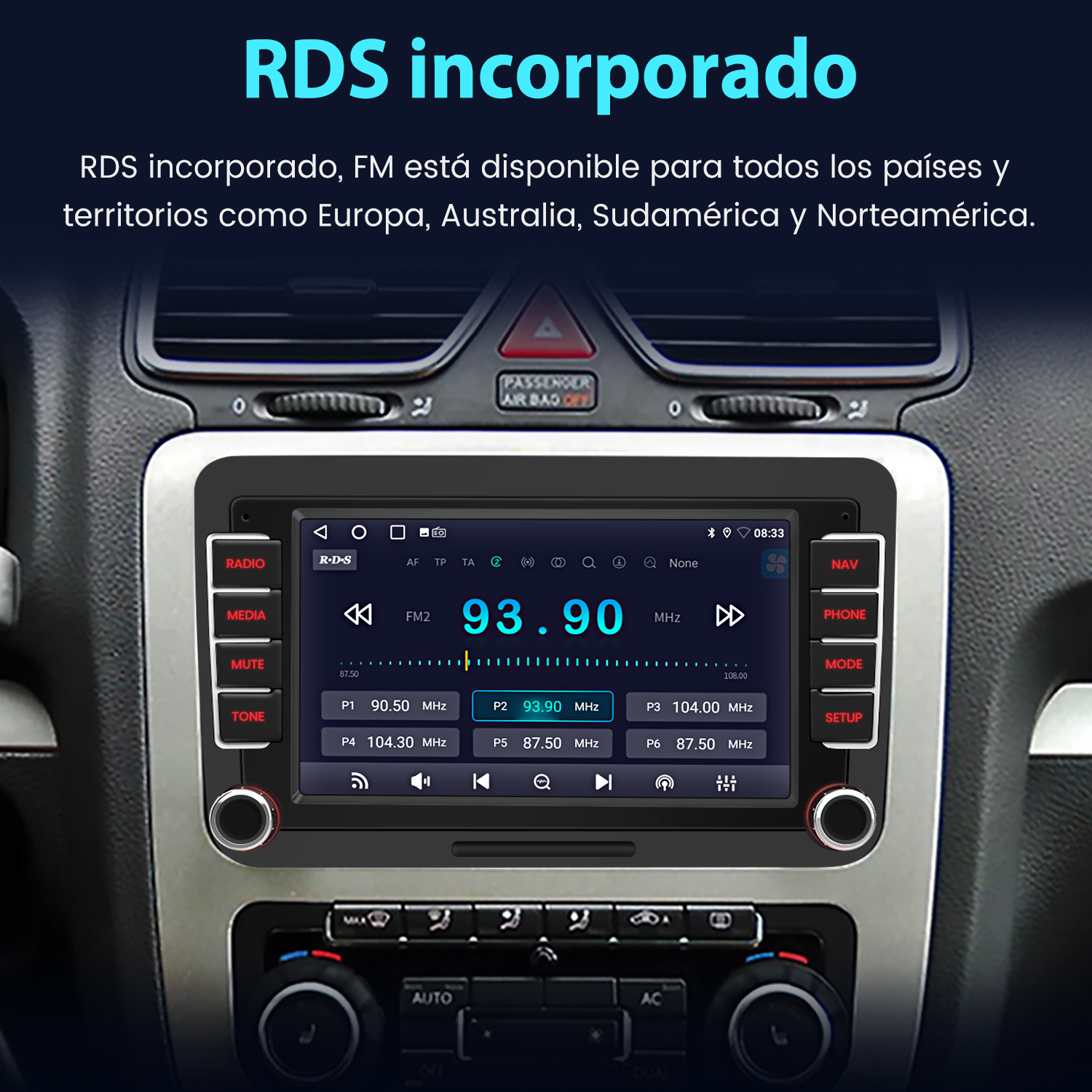 Interfaz de estéreo de coche con botones y pantalla que muestra la frecuencia de radio.