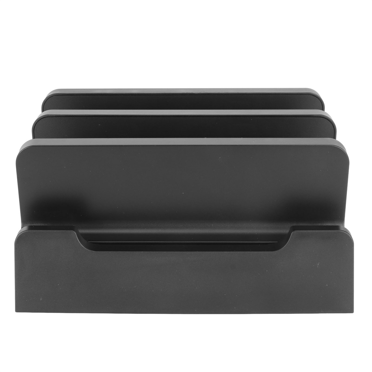 Schwarzer Schreibtisch-Organizer mit drei Fächern. Er steht auf einer weißen Oberfläche. Das Design ist minimalistisch.
