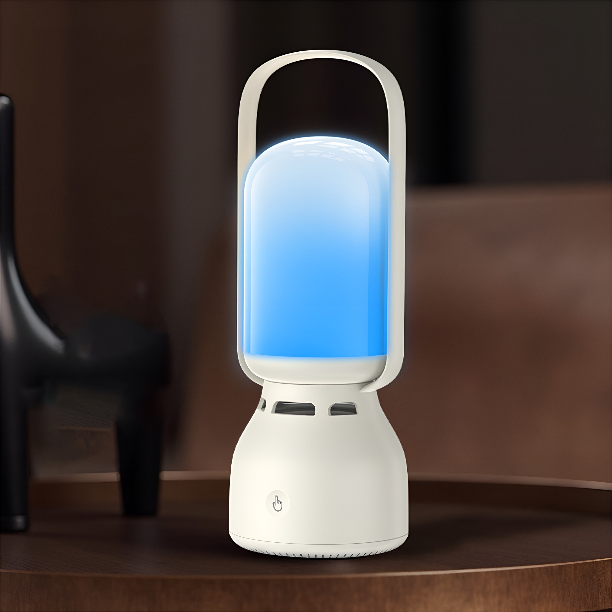 Weiße Lampe mit blauem Licht und Griff, auf einem Holztisch, in einem Raum.