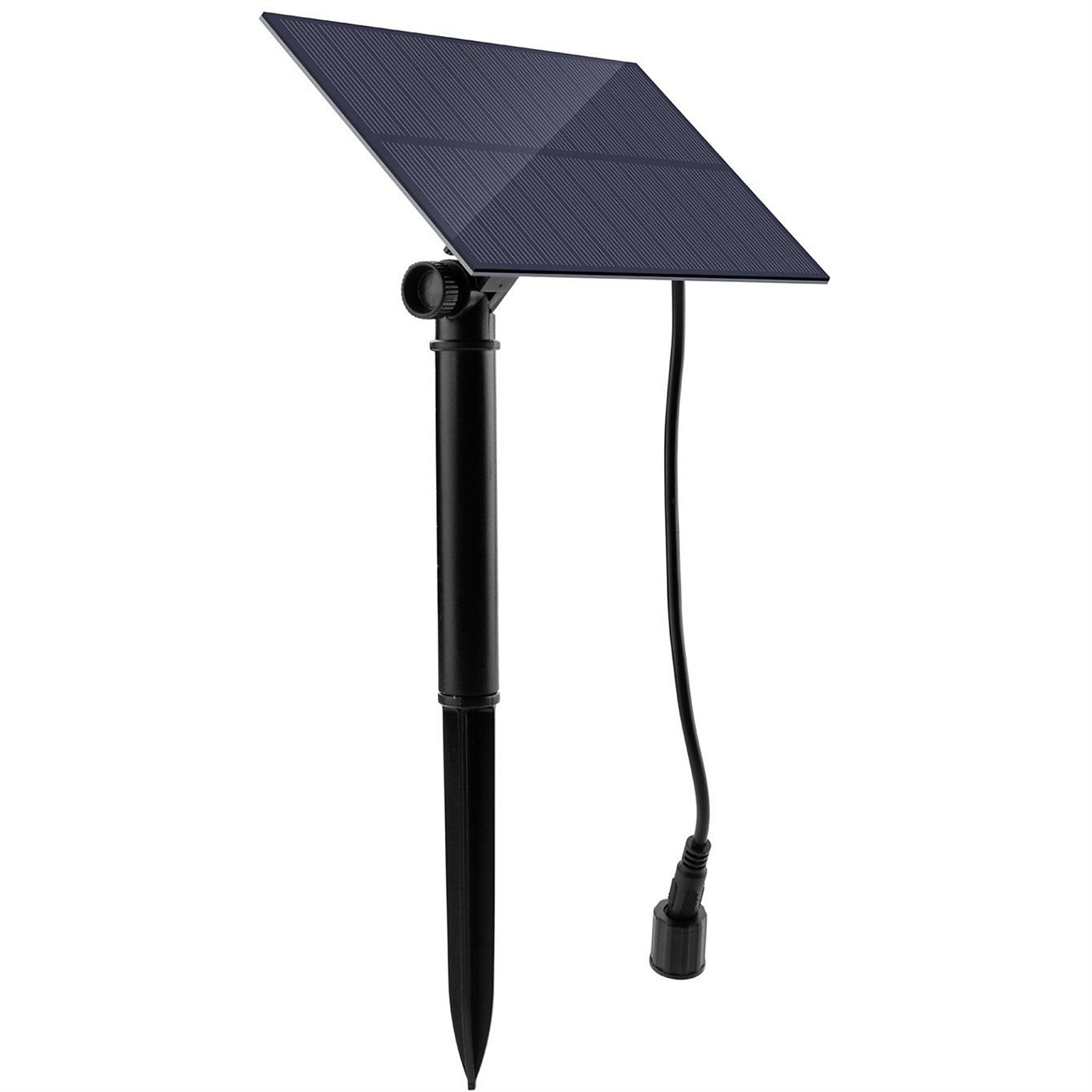 Schwarzes Solarpanel mit Ständer und Kabel, zum Betrachter abgewinkelt, isoliert auf Weiß.