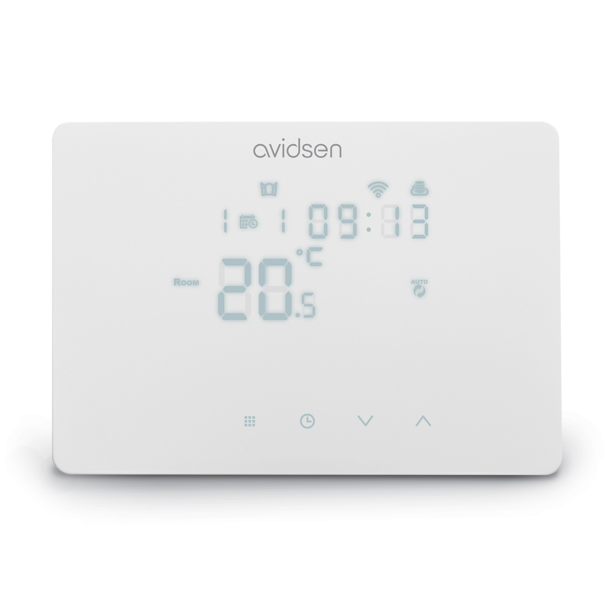 Termostato bianco con display digitale che mostra ora e temperatura. Sfondo bianco.