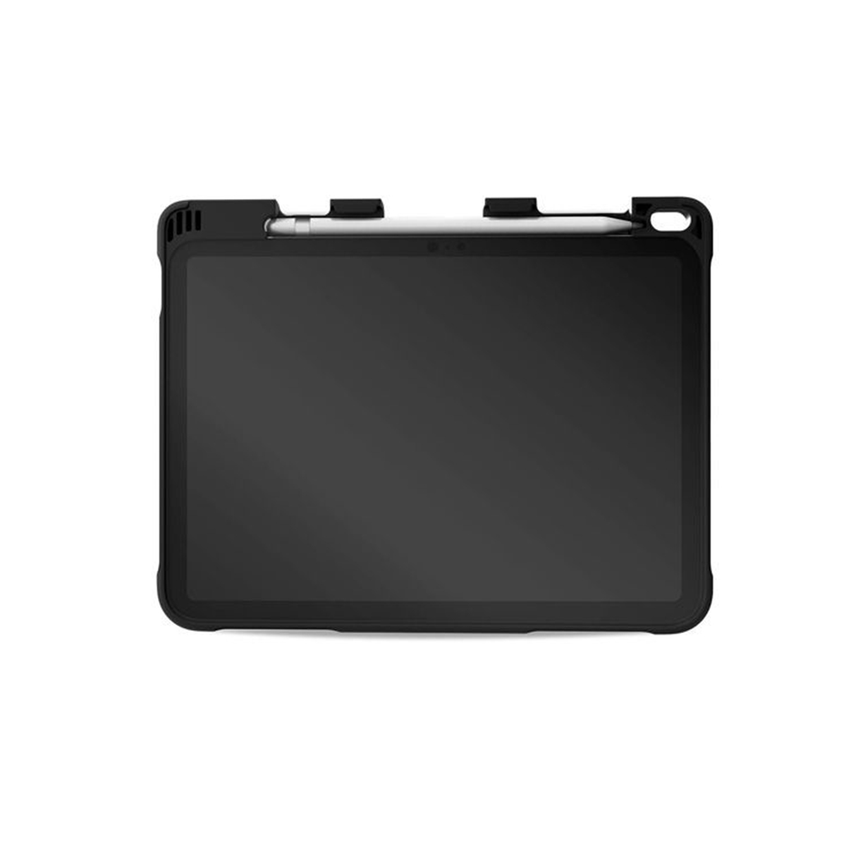 iPad nero in una custodia, con stilo sopra. Sfondo bianco.