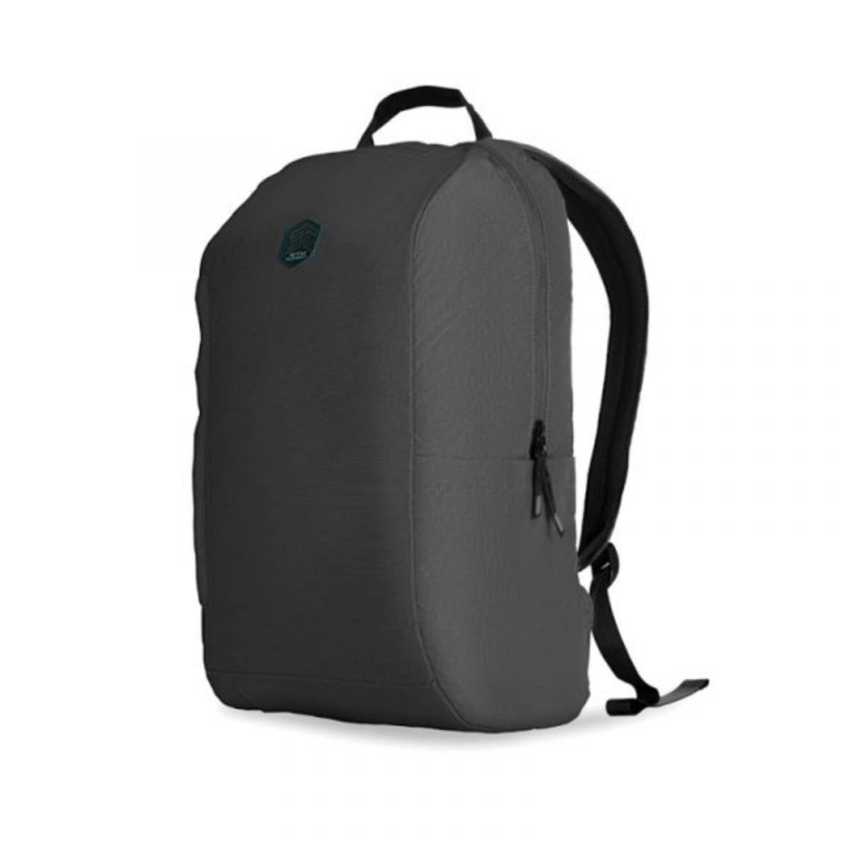 Zaino grigio con cinghie nere. Include un logo e una zip.