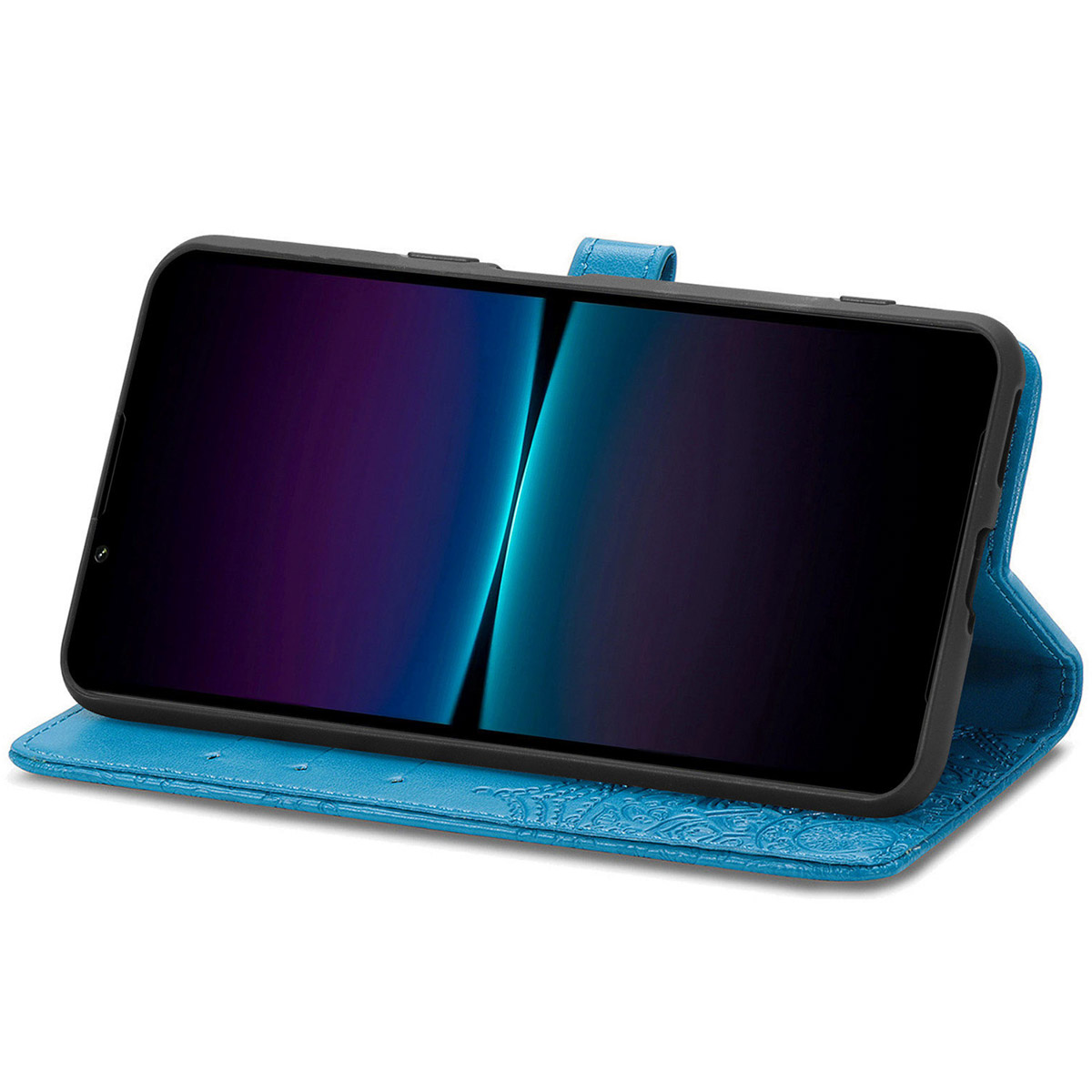 Un étui de téléphone bleu avec un téléphone à l'intérieur, ouvert. L'étui a des gaufrages floraux.