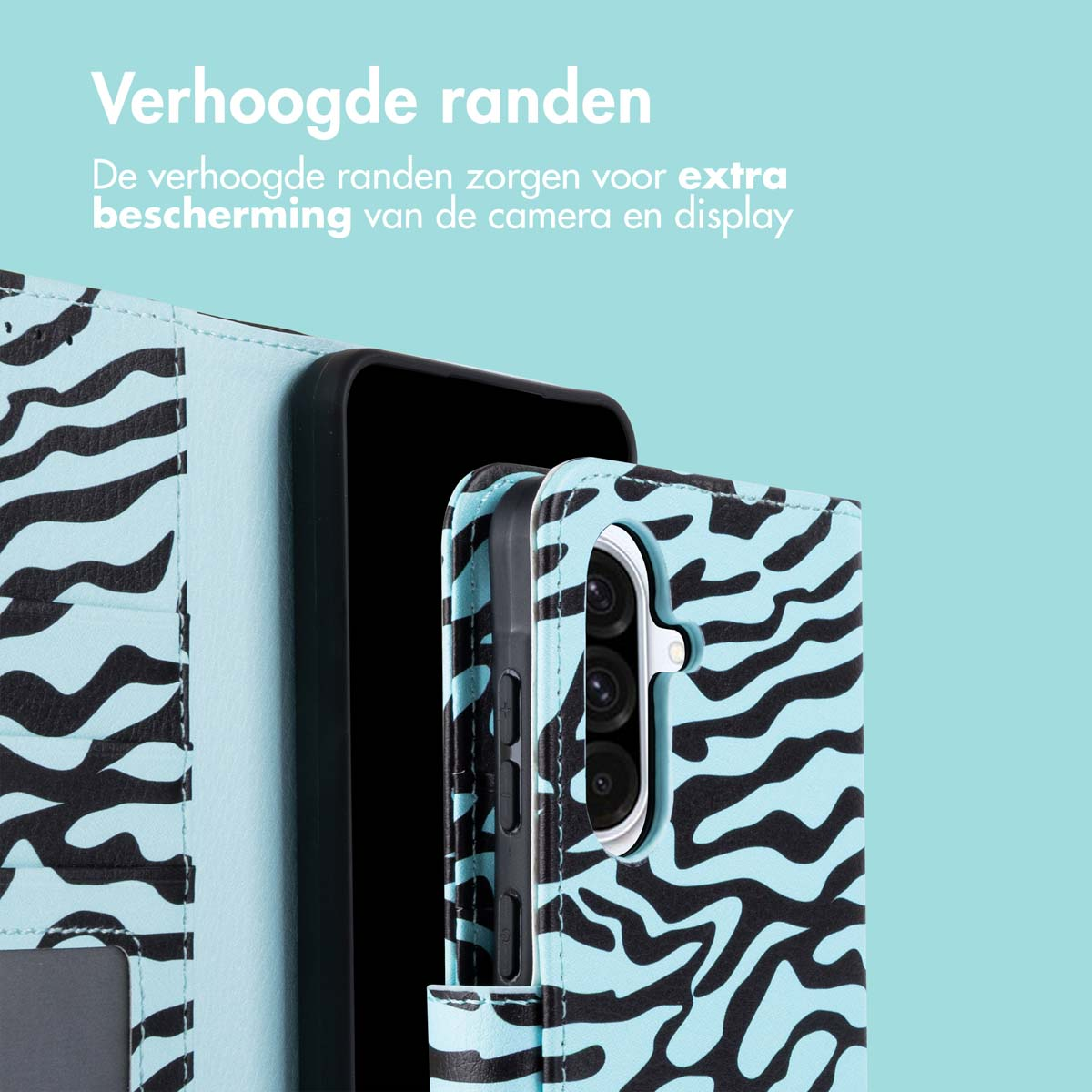 Een telefoonhoesje met een blauw en zwart zebrapatroon. De case is open en toont de telefoon.