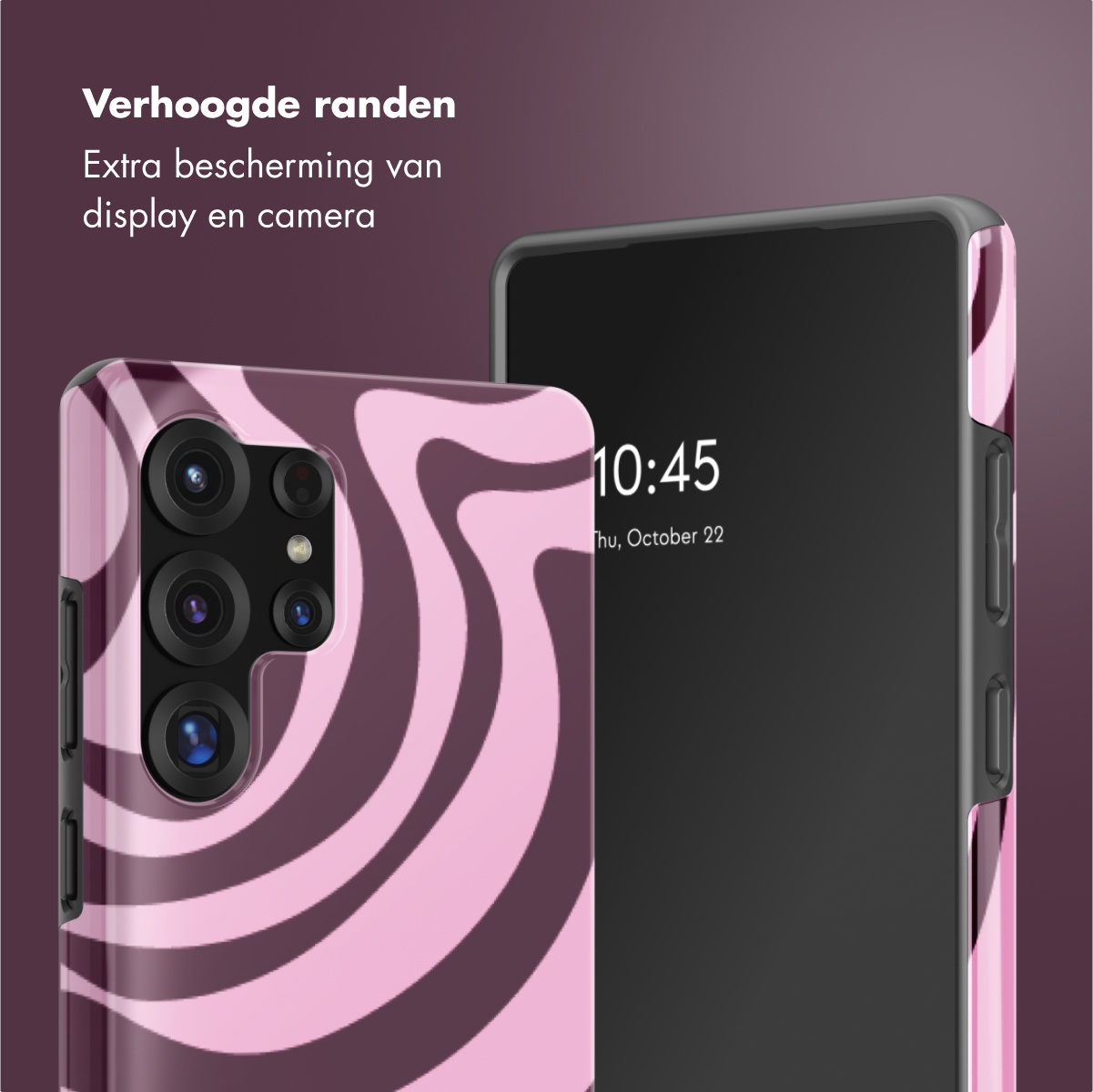 Een roze hoes bedekt de telefoon. De telefoon toont de tijd 10:45 uur en de datum donderdag 22 oktober.